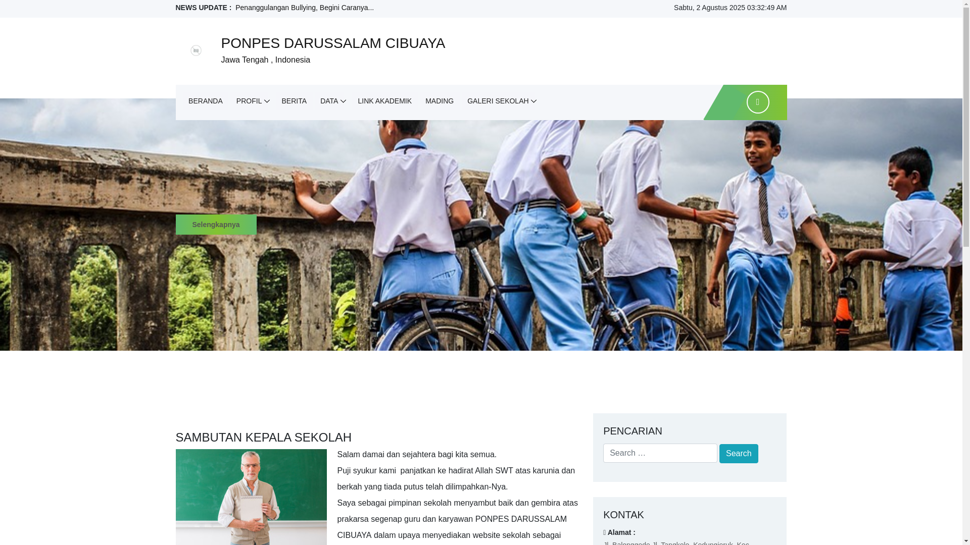 website screenshot of https://pondokpesantrendarussalamcibuaya.ponpes.id/