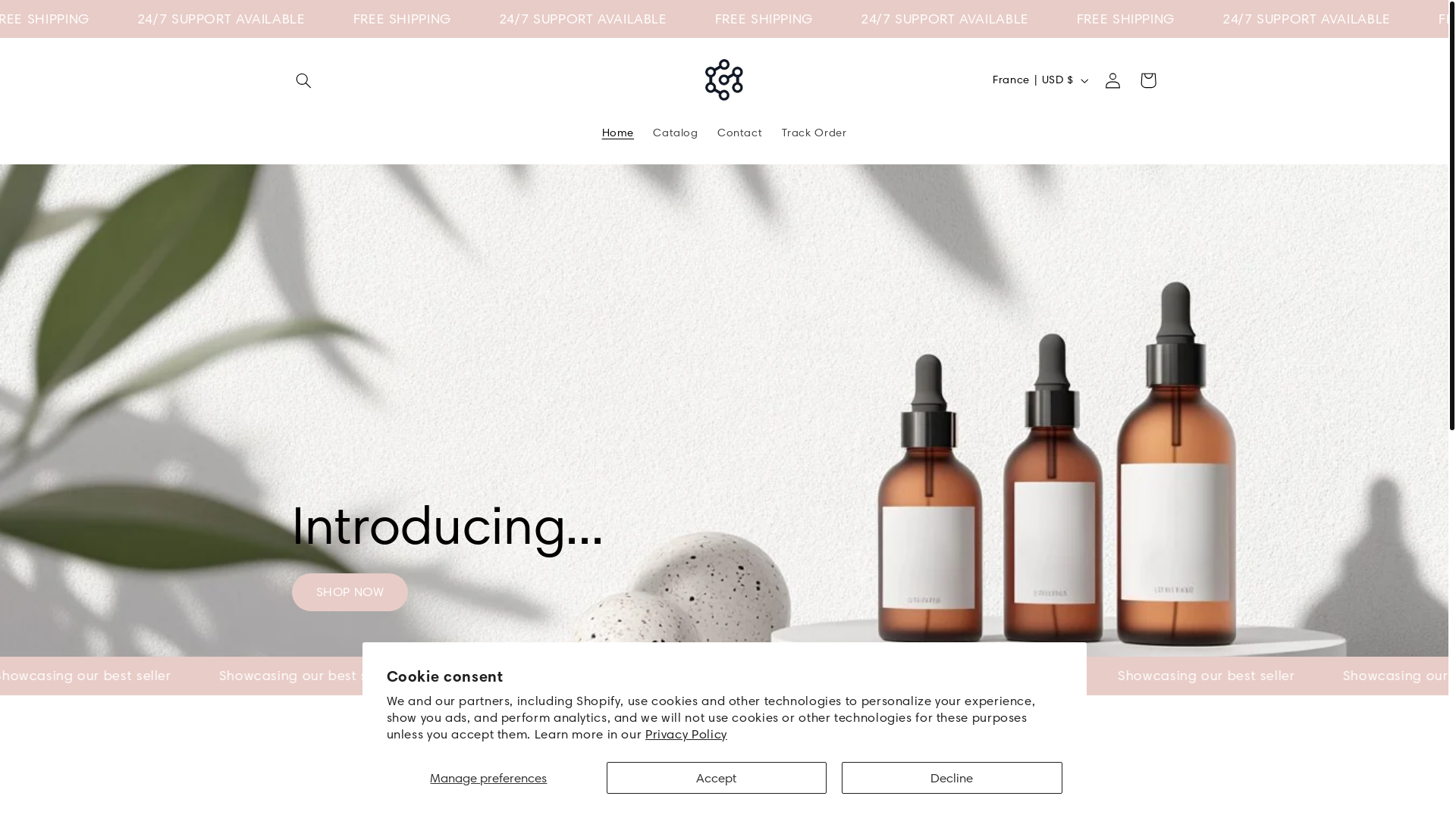 website screenshot of https://velvetaurae.store/