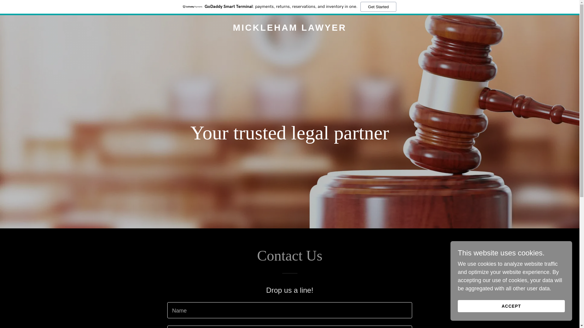 website screenshot of https://micklehamlawyer.com.au/