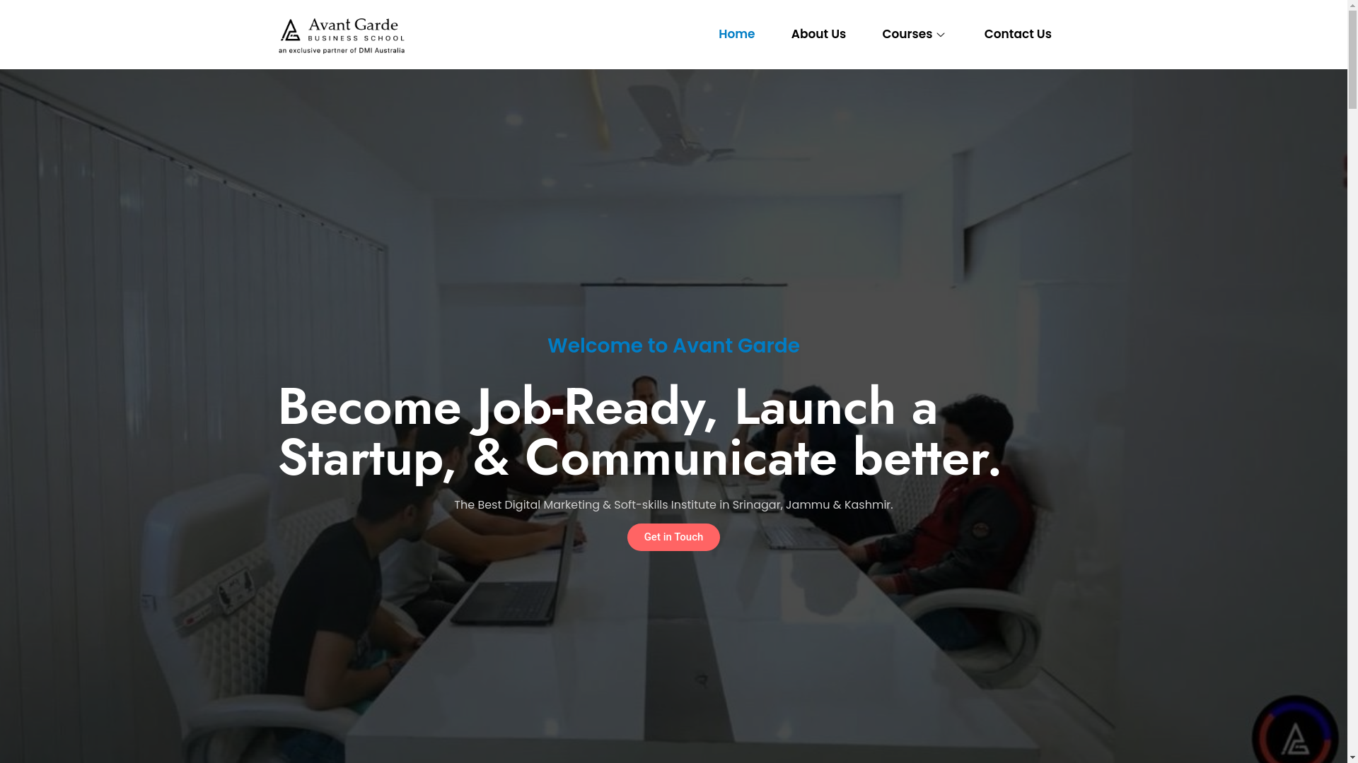 website screenshot of https://theavantgardelearnings.com/