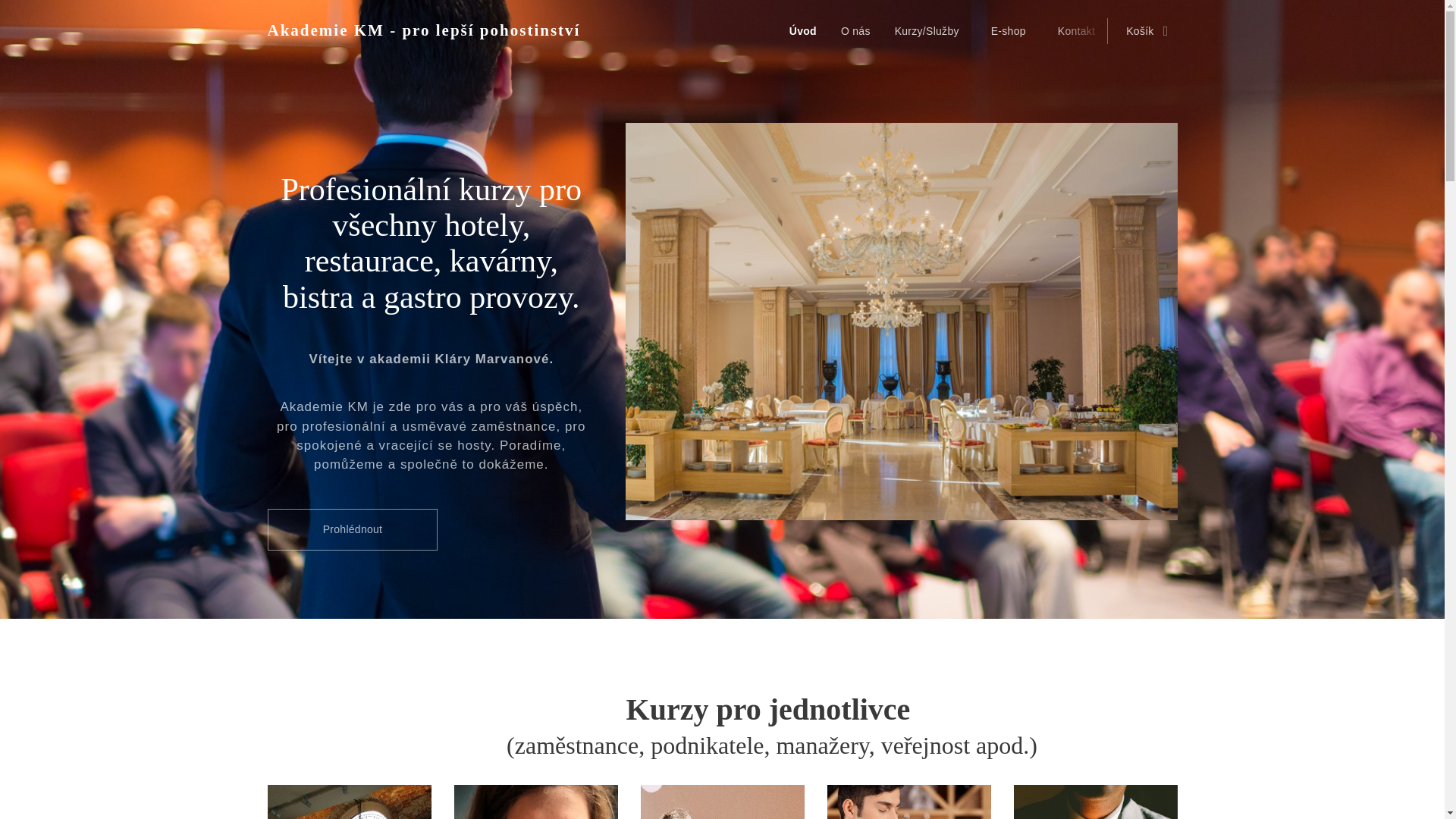 website screenshot of https://akademie-km.cz/