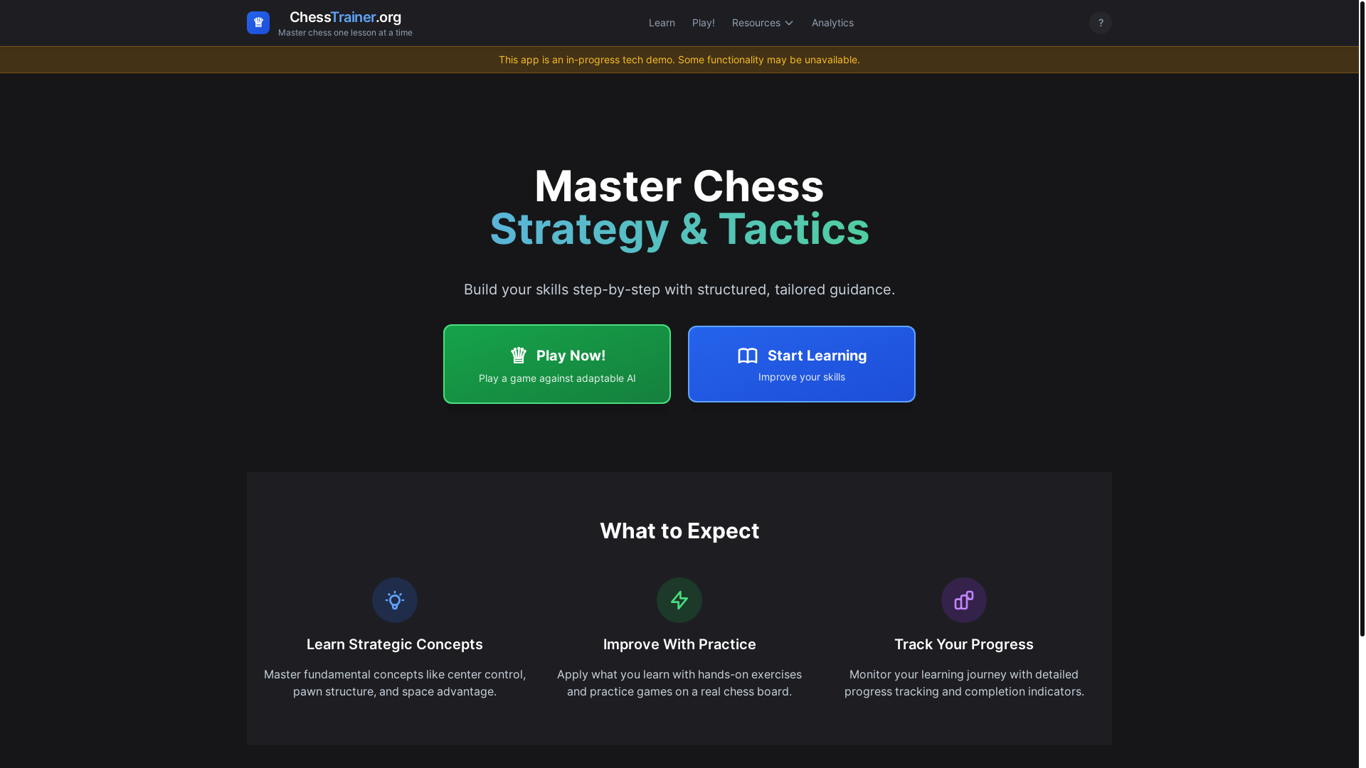 website screenshot of https://chesstrainer-org.pages.dev/