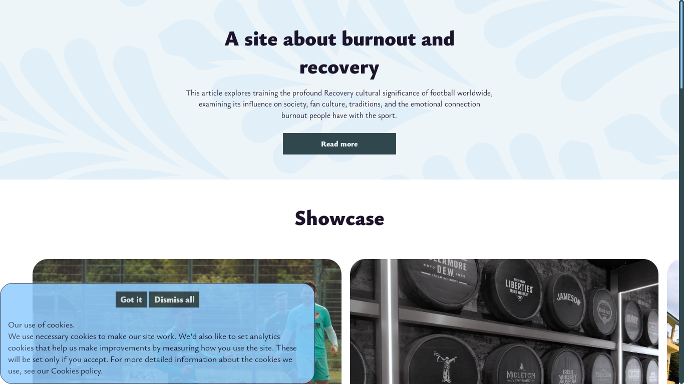 website screenshot of https://helmetpopcorn.com/