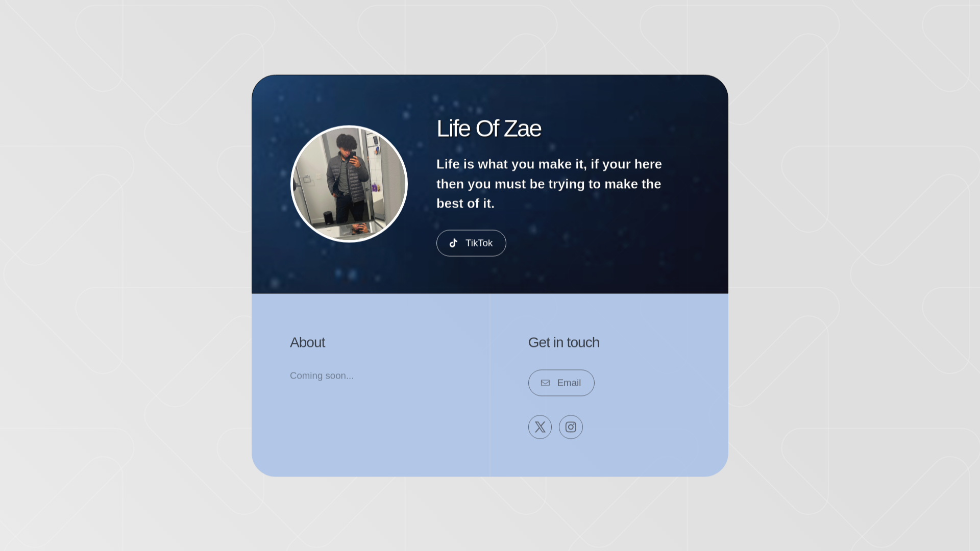 website screenshot of https://lifeofzae.com/