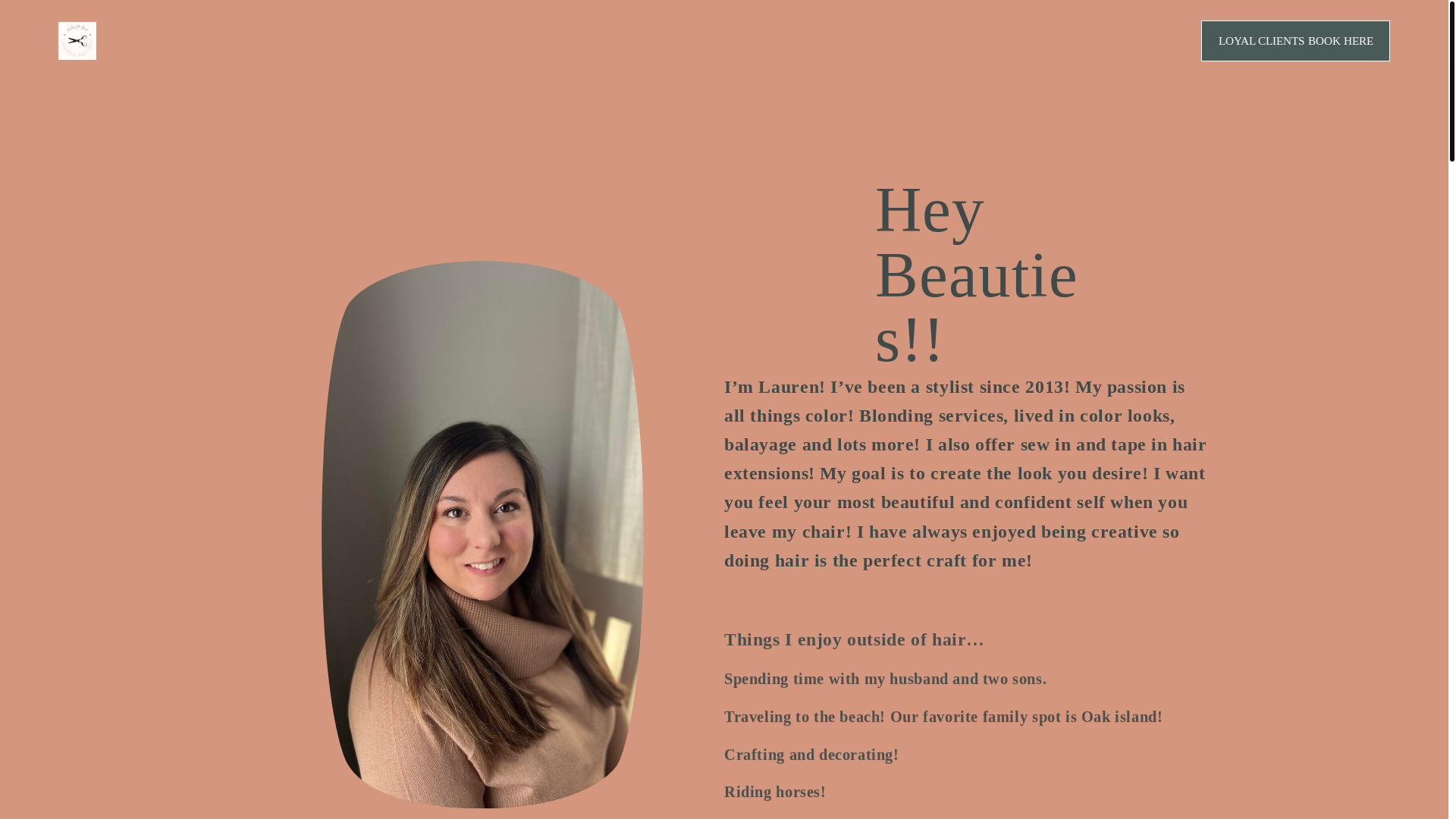 website screenshot of https://blushandbeautycohairstudio.com/