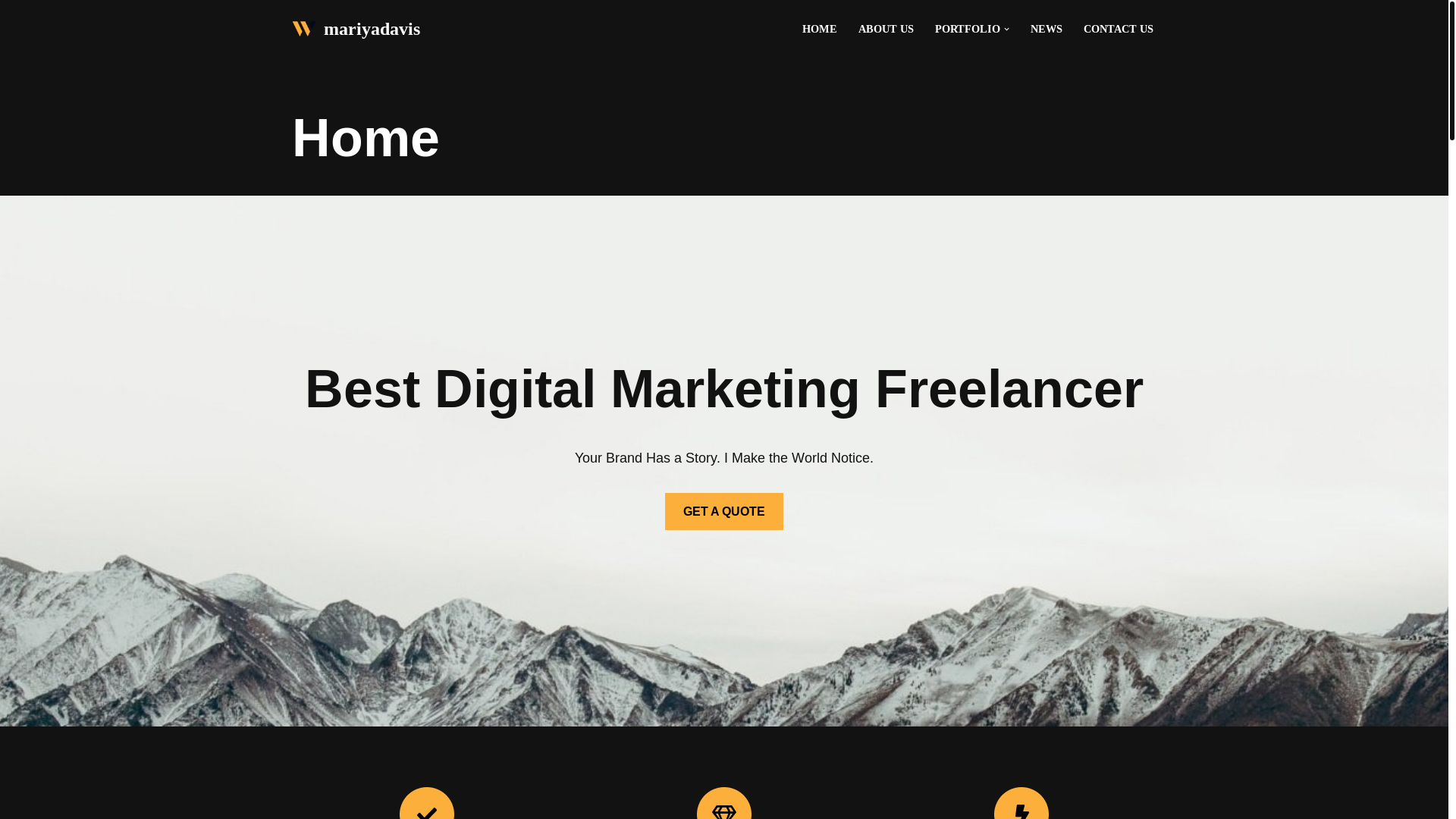 website screenshot of https://mariyadavis.com/