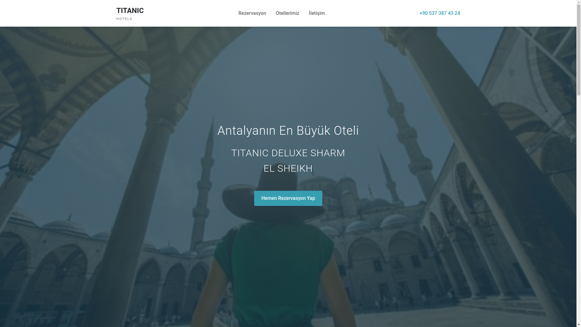 website screenshot of https://titanicchotels.com/