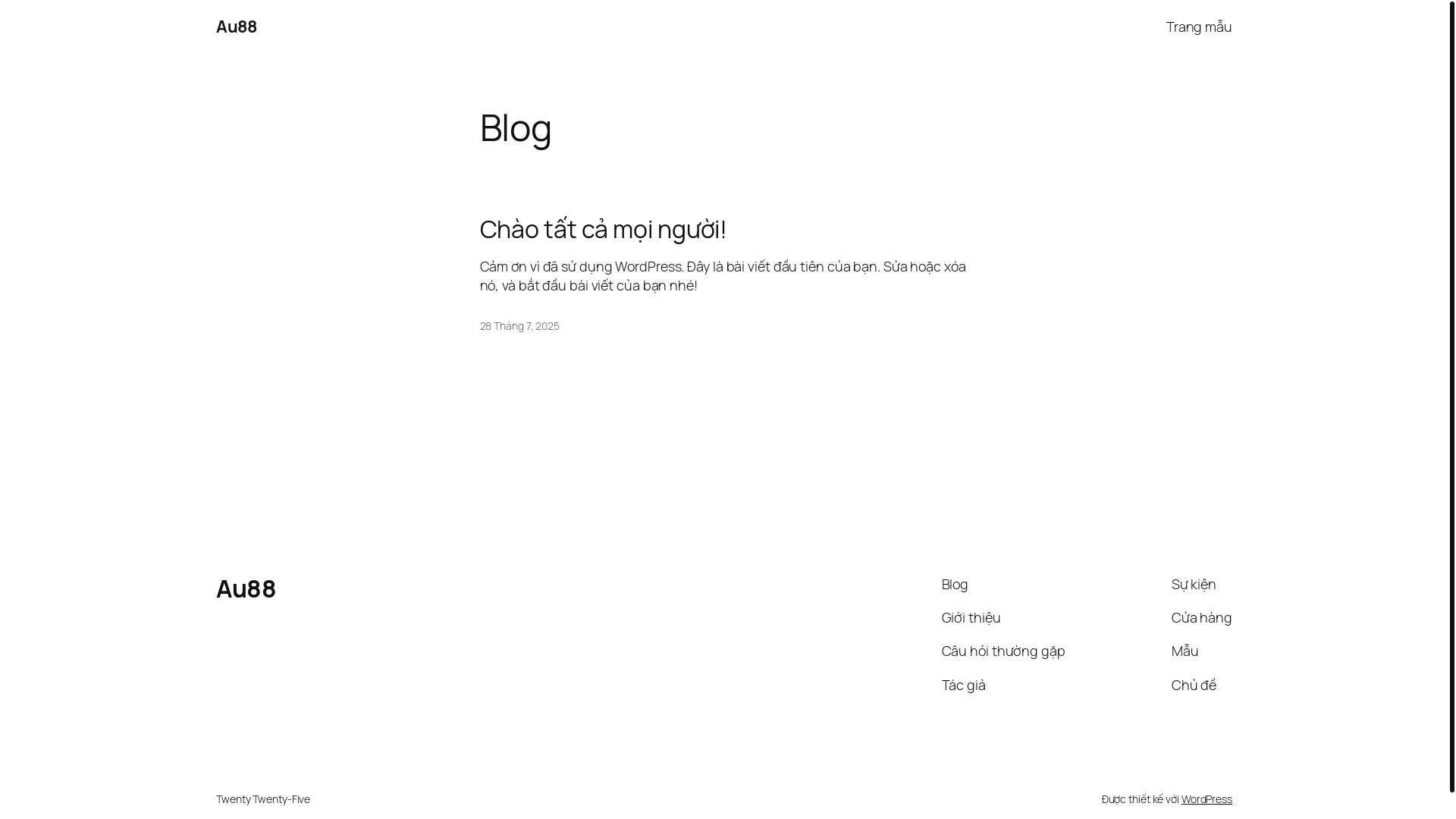 website screenshot of https://pariscitybreaks.org.uk/