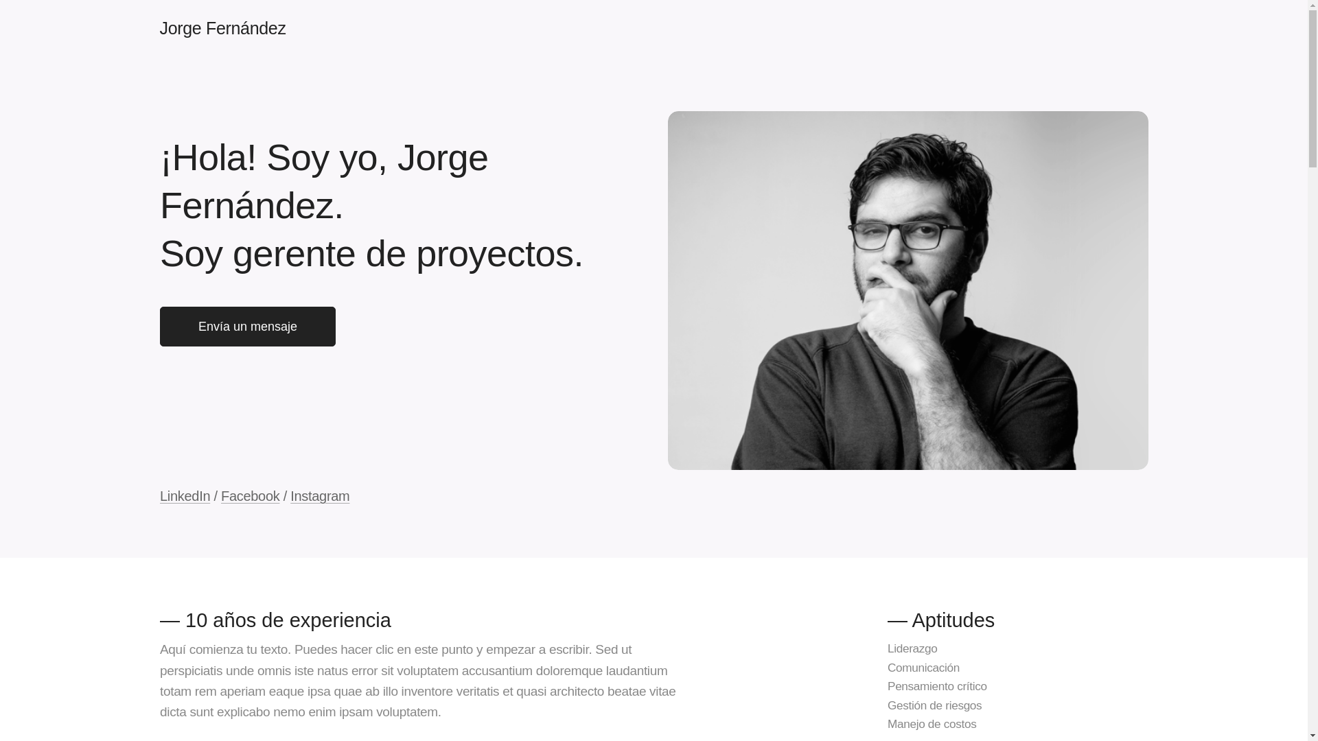 website screenshot of https://ulloaguevara.com/