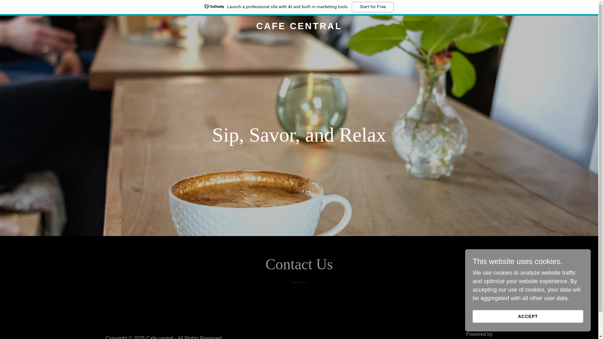 website screenshot of https://cafecentrral.com/
