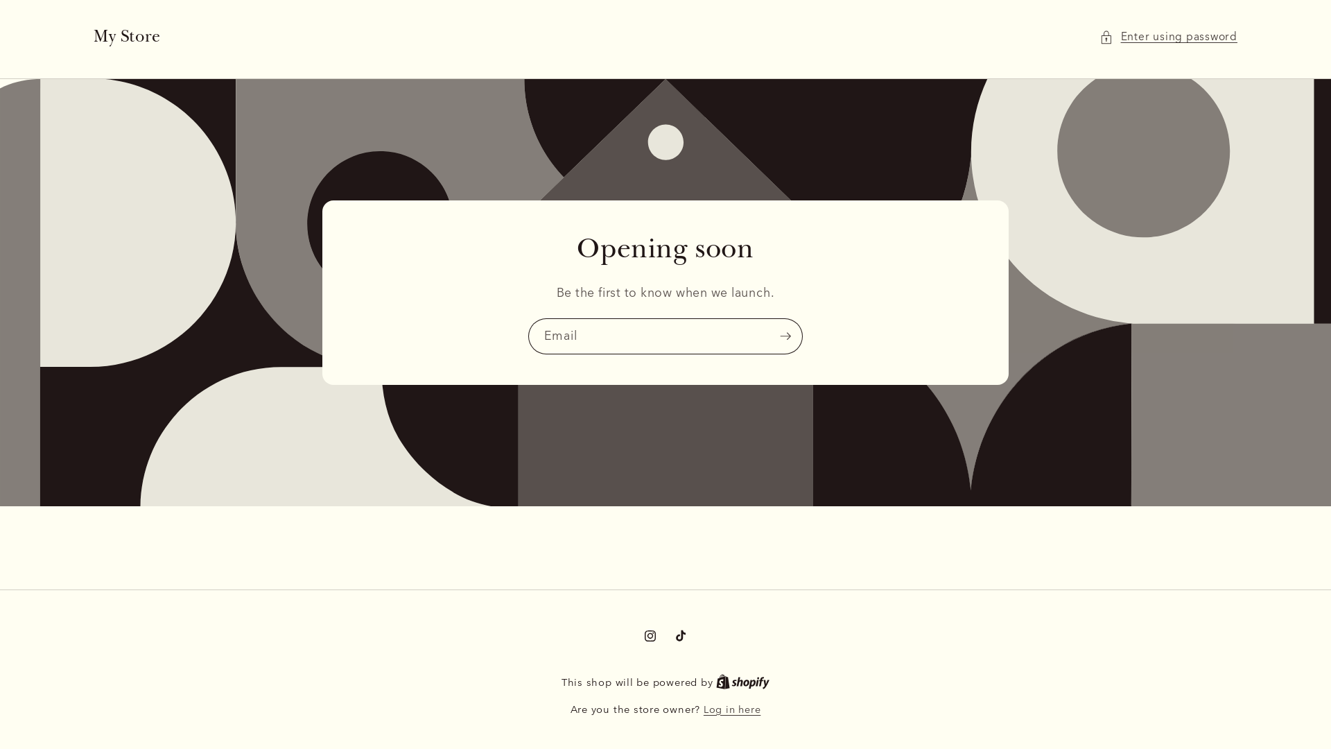 website screenshot of https://recyclemefancyboutique.com/