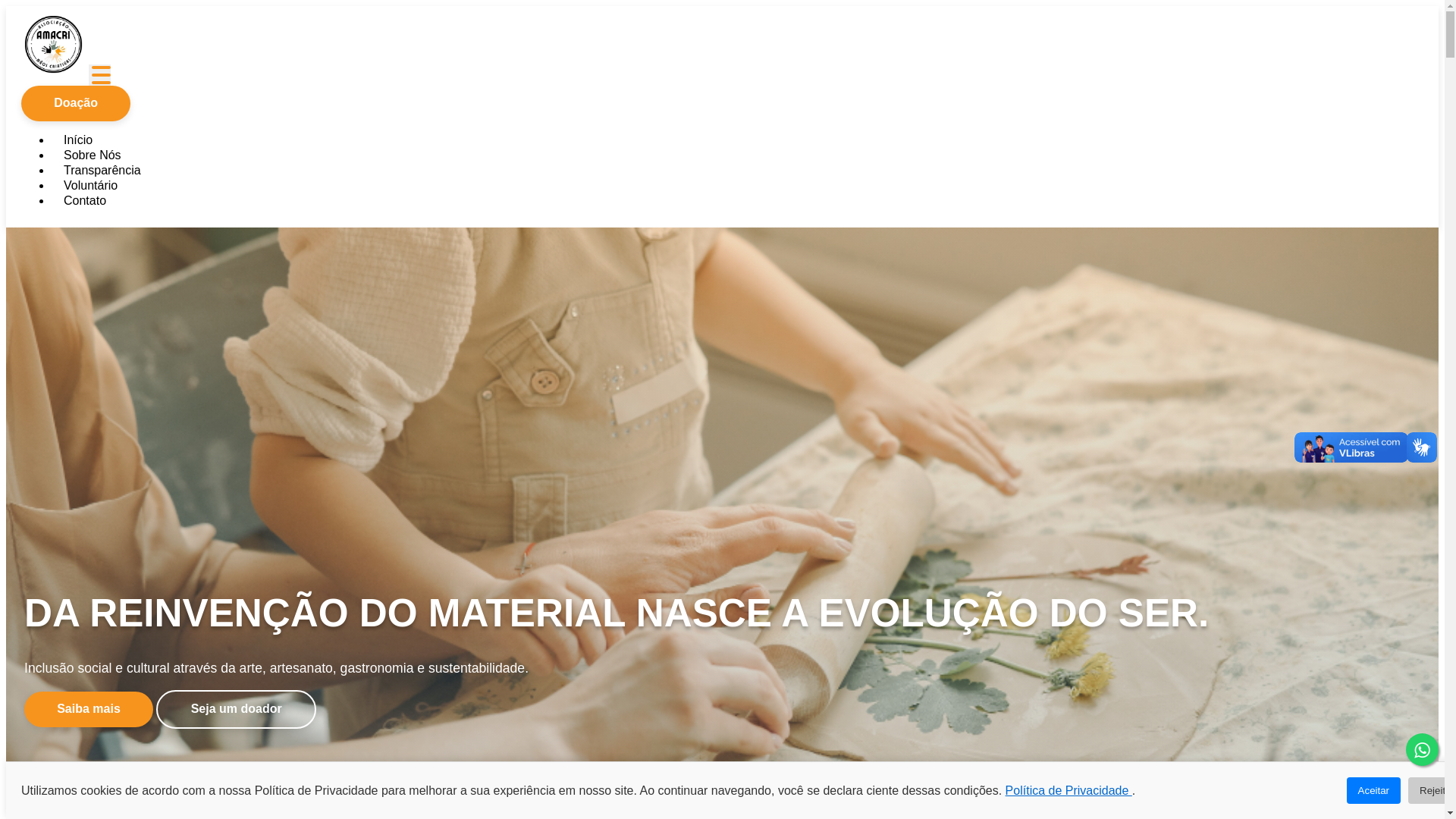 website screenshot of https://amacri.org.br/