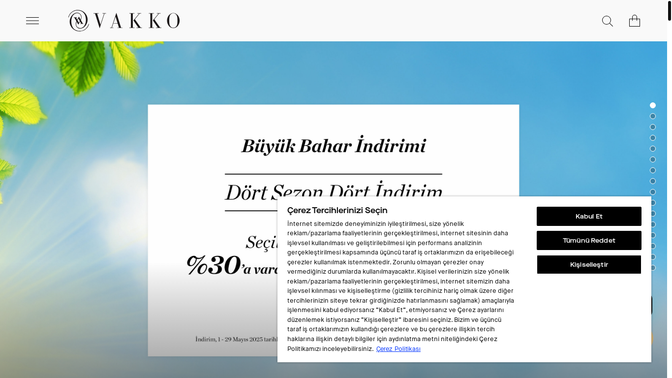 website screenshot of https://www.vakko.com.tr