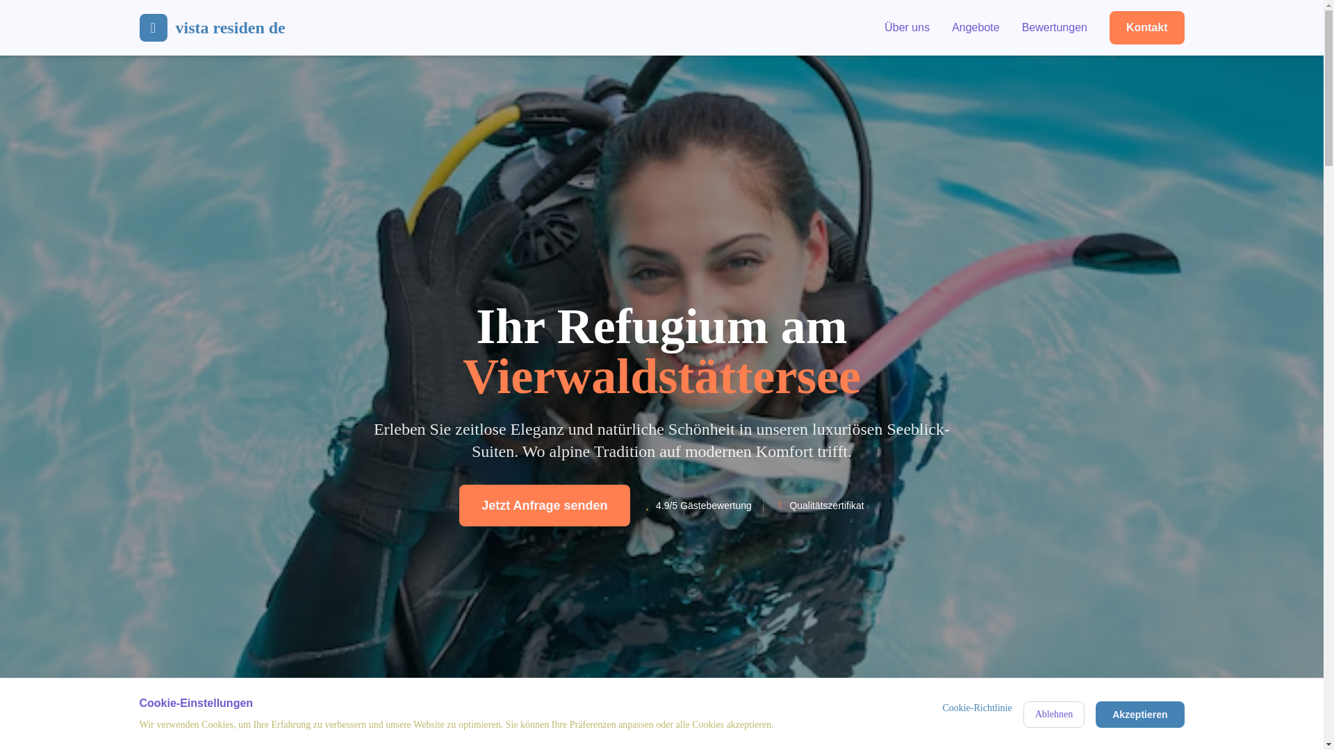 website screenshot of https://vistaresidence.info/