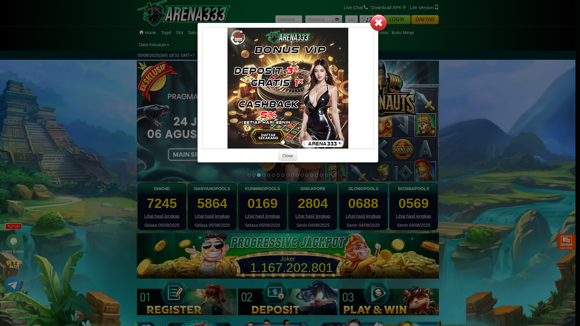 website screenshot of https://qqarena333.com/