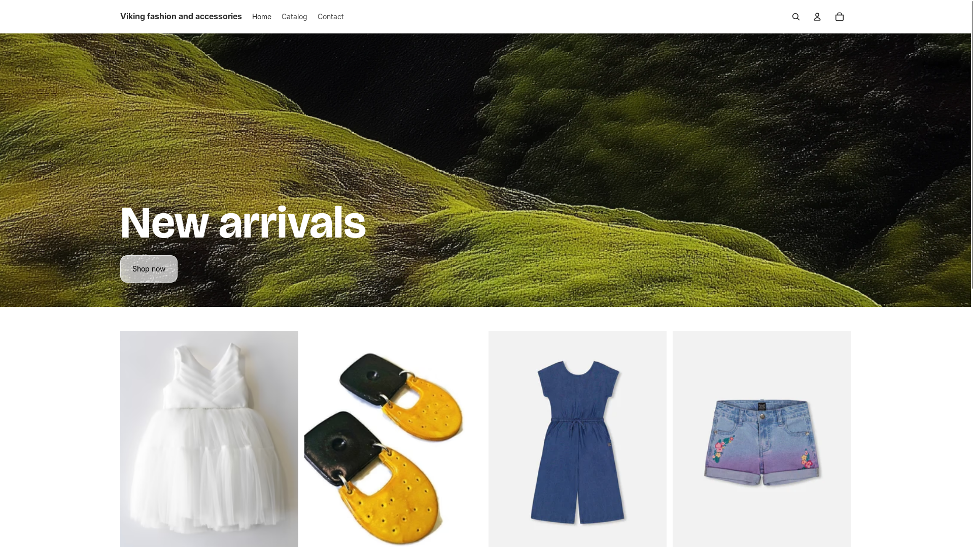 website screenshot of https://vikingfashionandaccessories.ca/