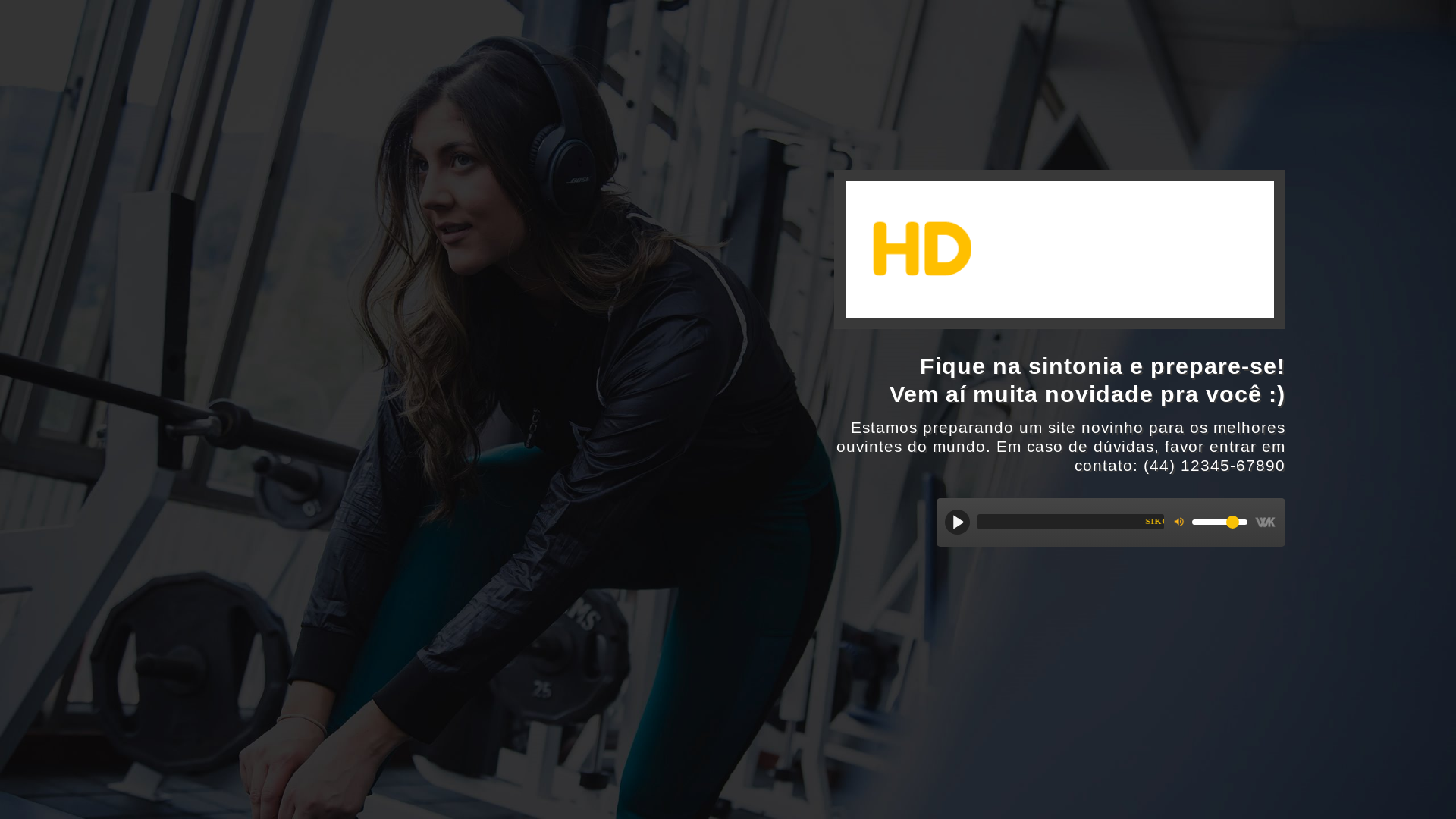 website screenshot of https://crystalfm.com.br/