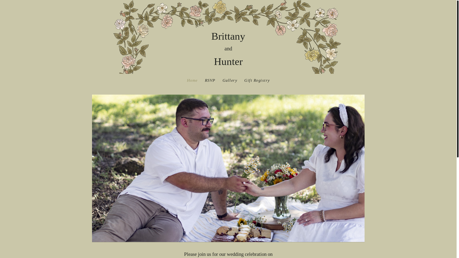 website screenshot of https://mackeyswedding.com/