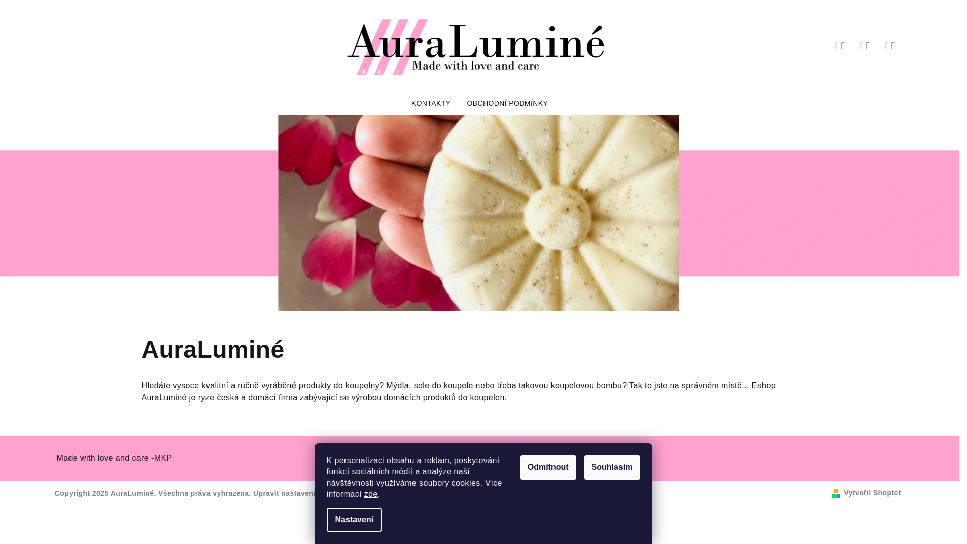 website screenshot of https://auralumine.cz/