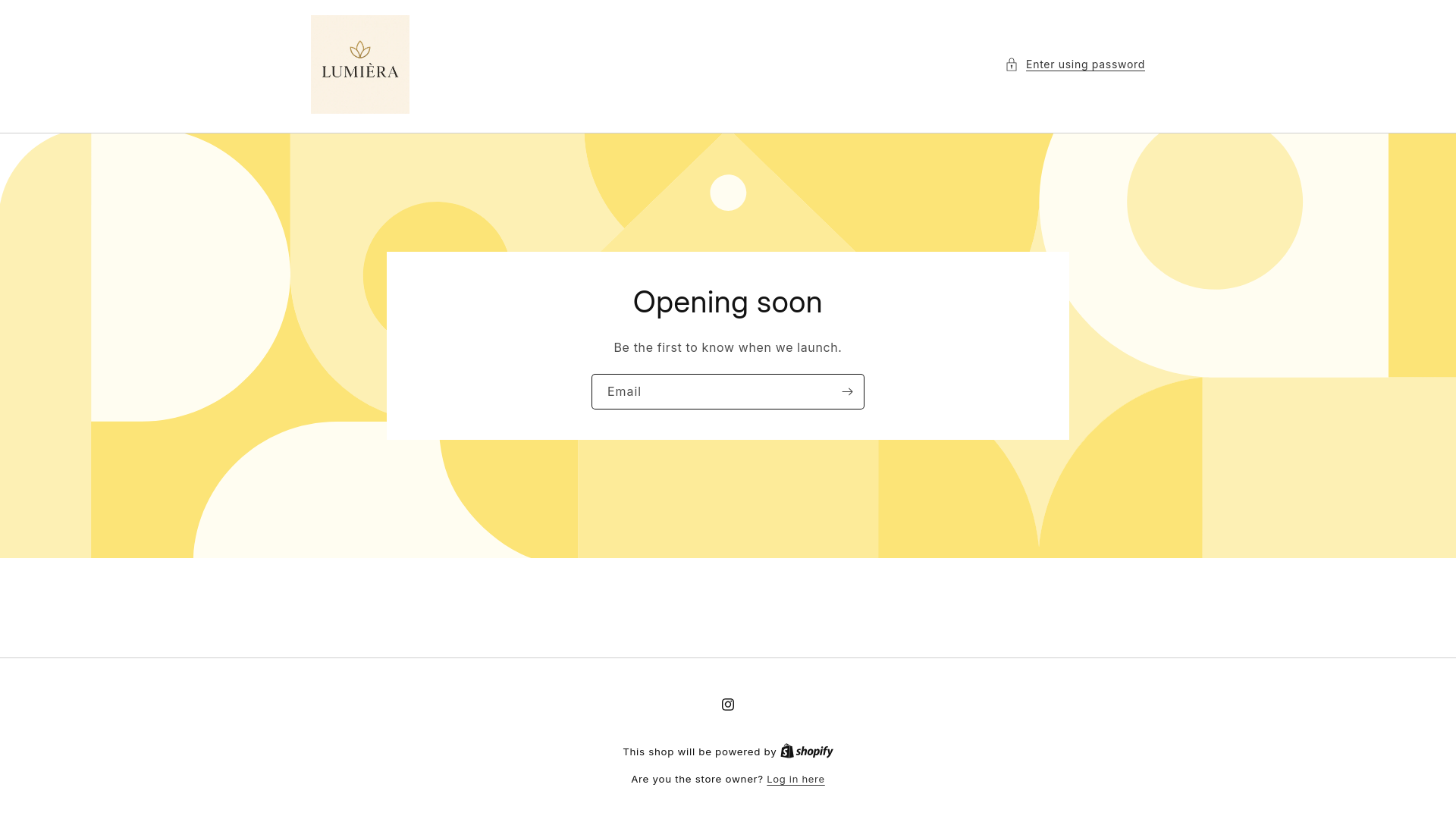 website screenshot of https://lumieracollective.com/