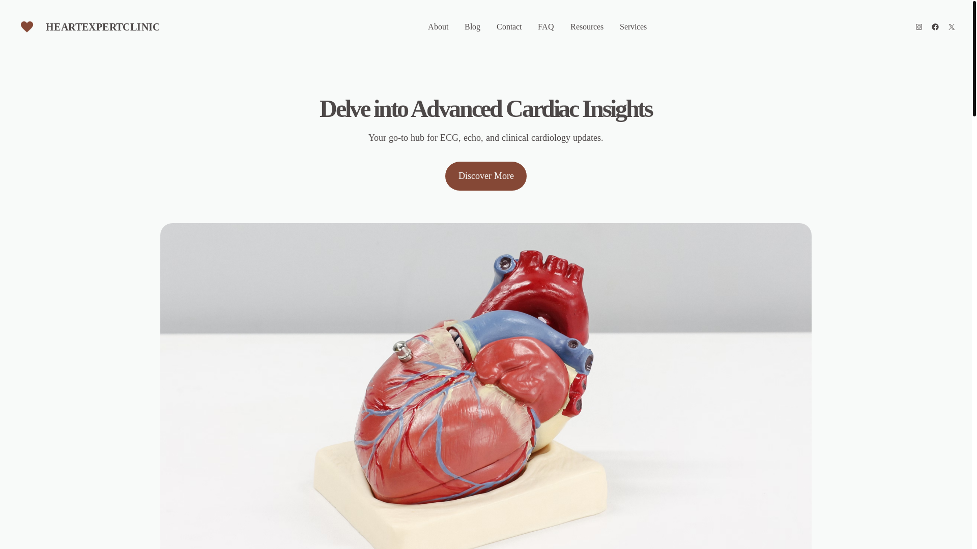 website screenshot of https://heartexpertclinic.com/