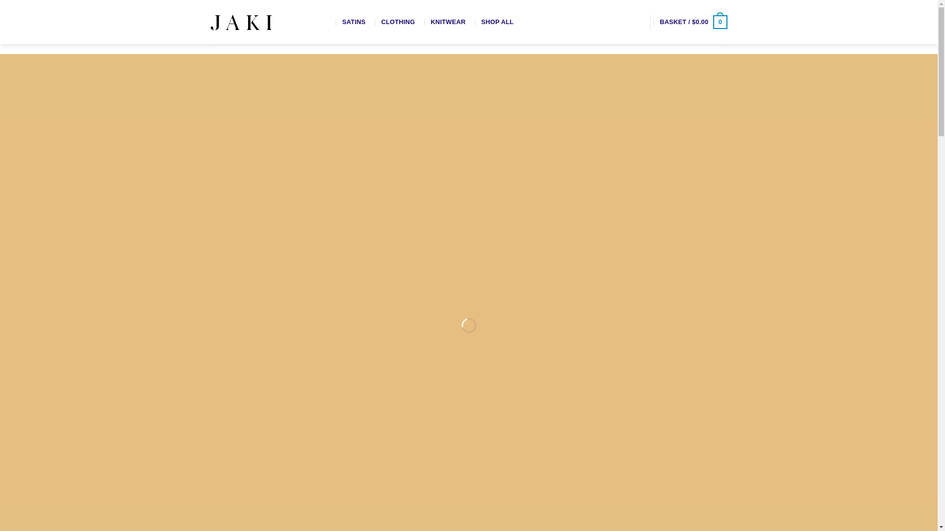 website screenshot of https://roxannaamador.shop/