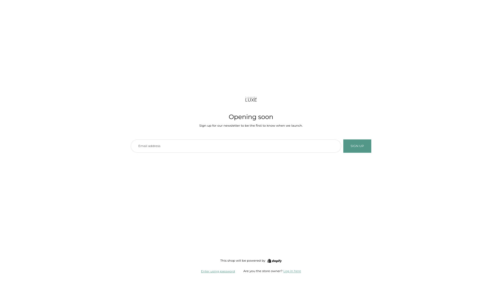 website screenshot of https://lysandraluxe.com/