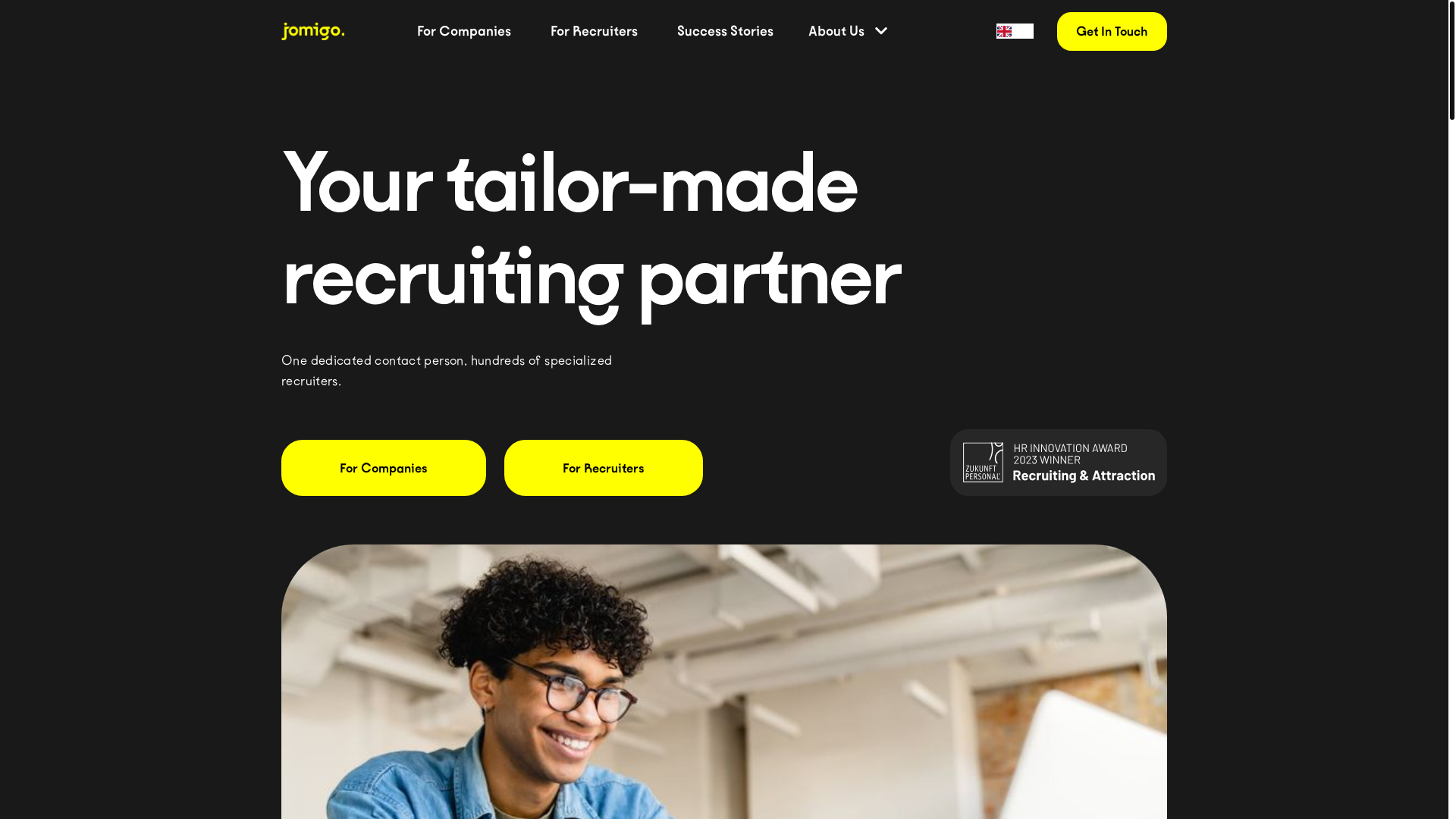 website screenshot of https://scalesourcing.co/