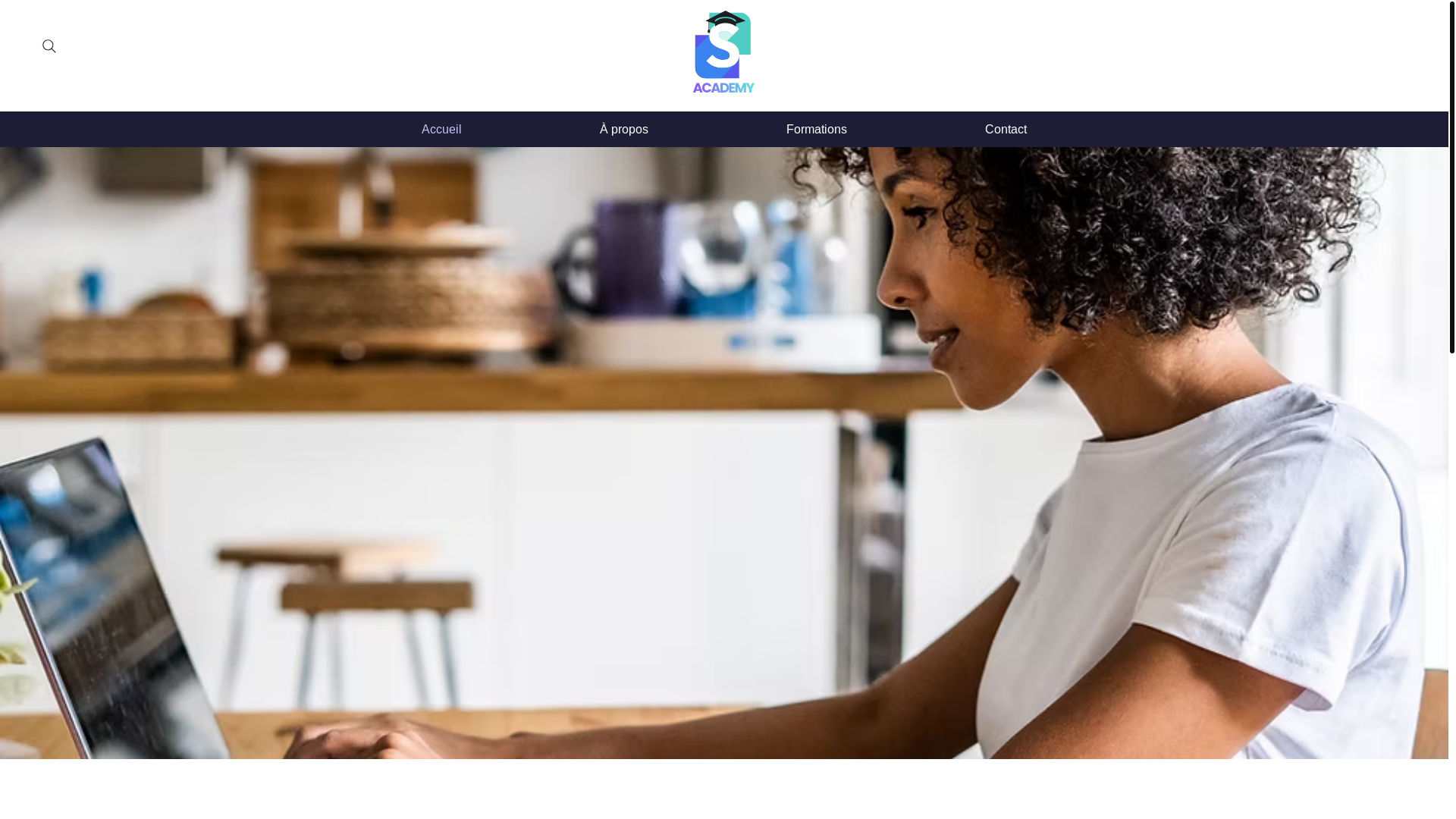 website screenshot of https://s-academy.fr/