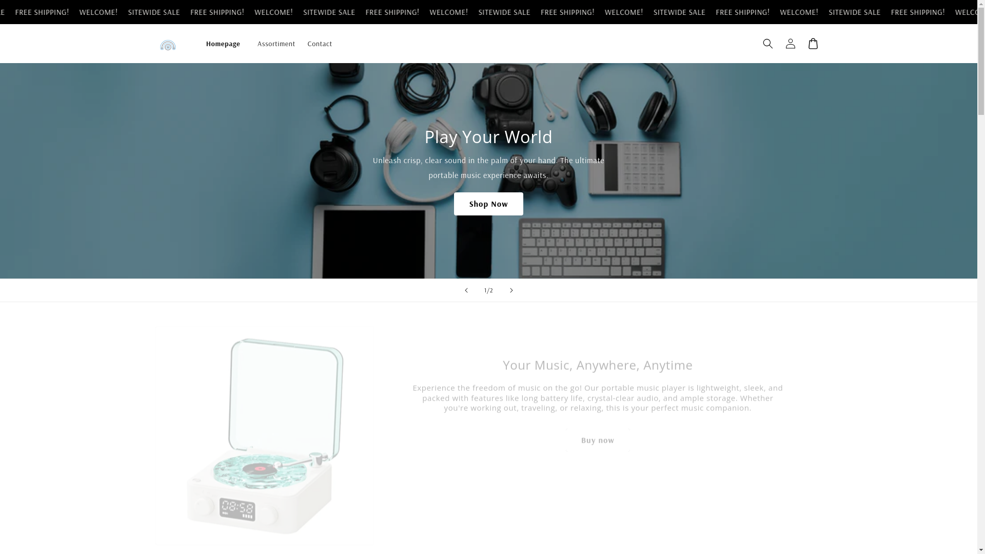 website screenshot of https://pixel-palace.store/