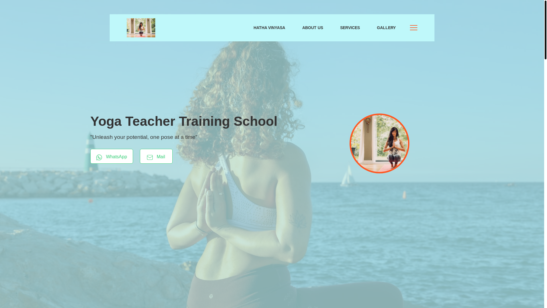 website screenshot of https://kashiyogavarkala.com/