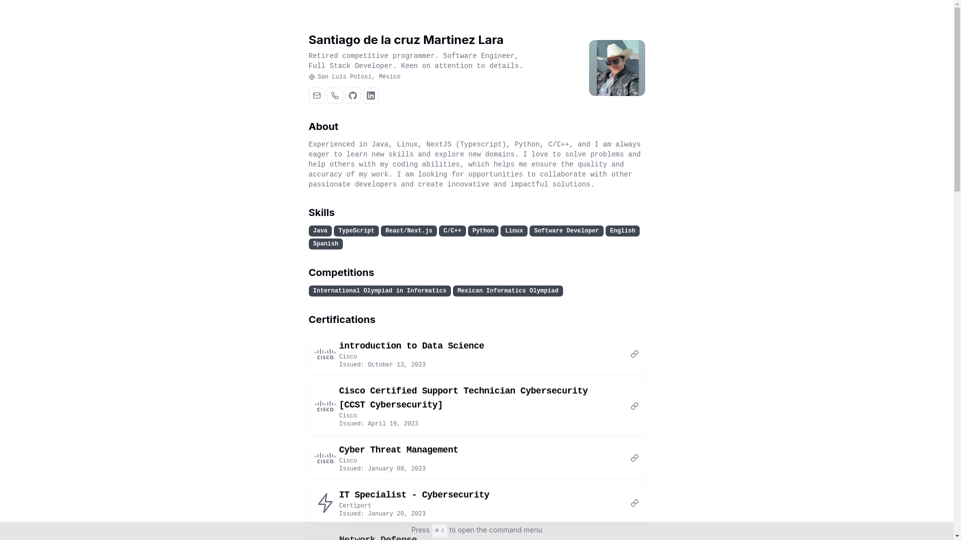 website screenshot of https://santiago-lara.dev/