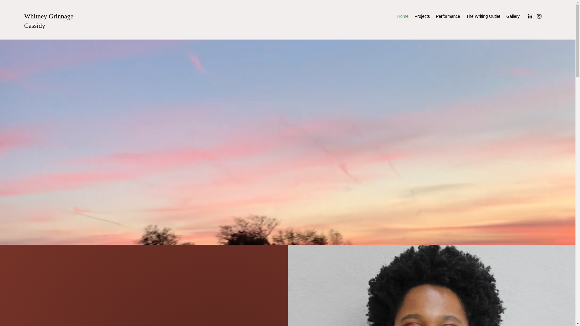 website screenshot of https://whitneygrinnage.com/