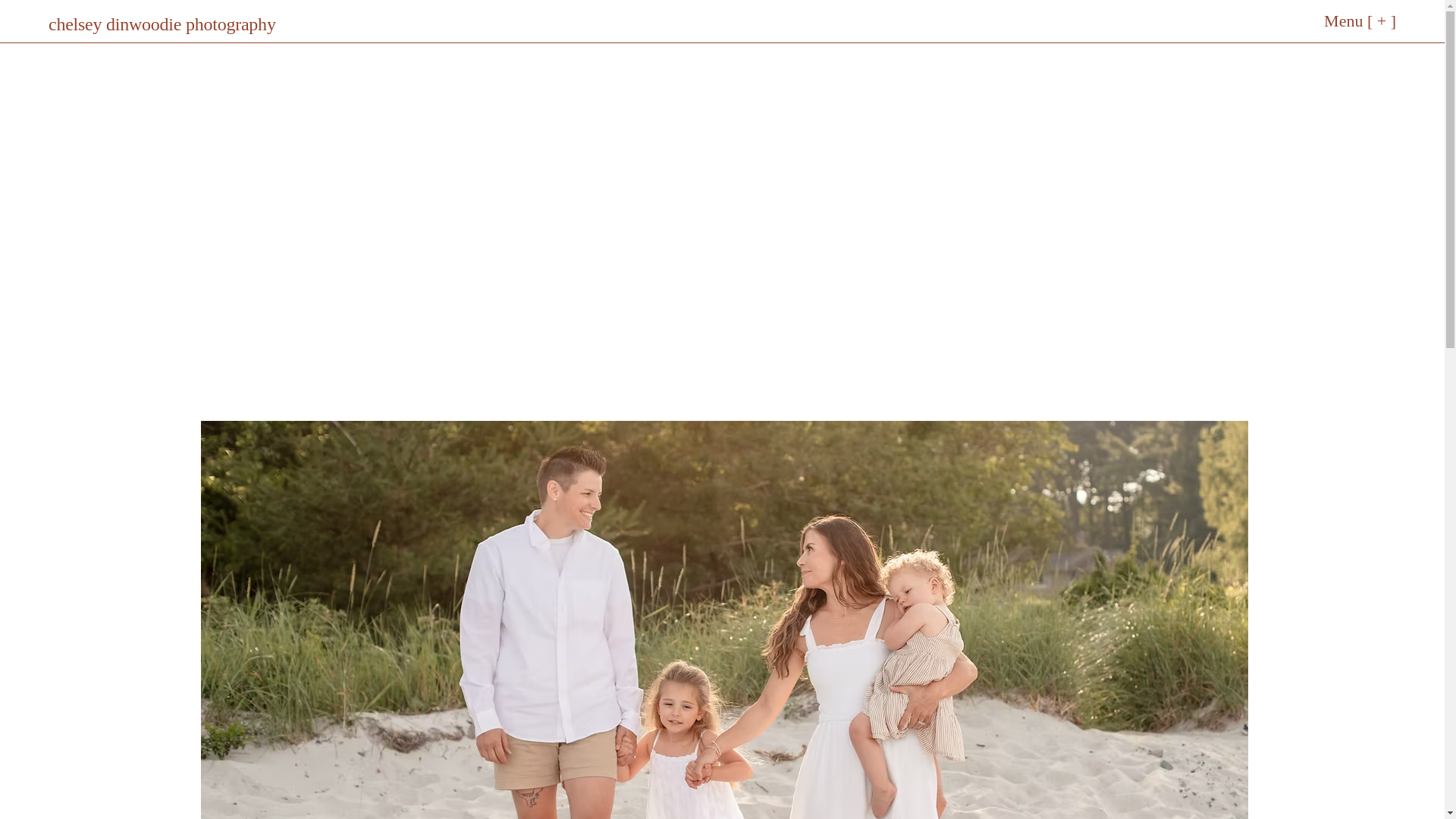 website screenshot of https://chelseydinwoodiephotography.com/