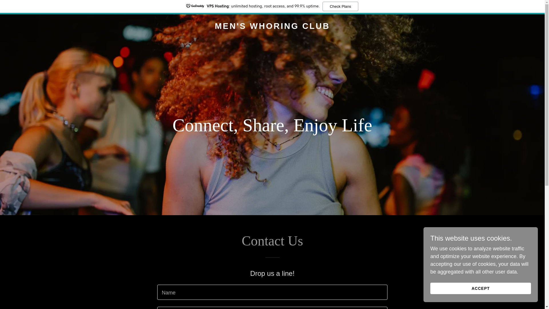 website screenshot of https://menswhoringclub.com/