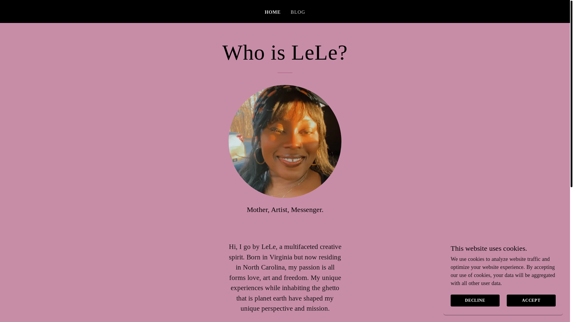 website screenshot of https://lovedthouart.com/