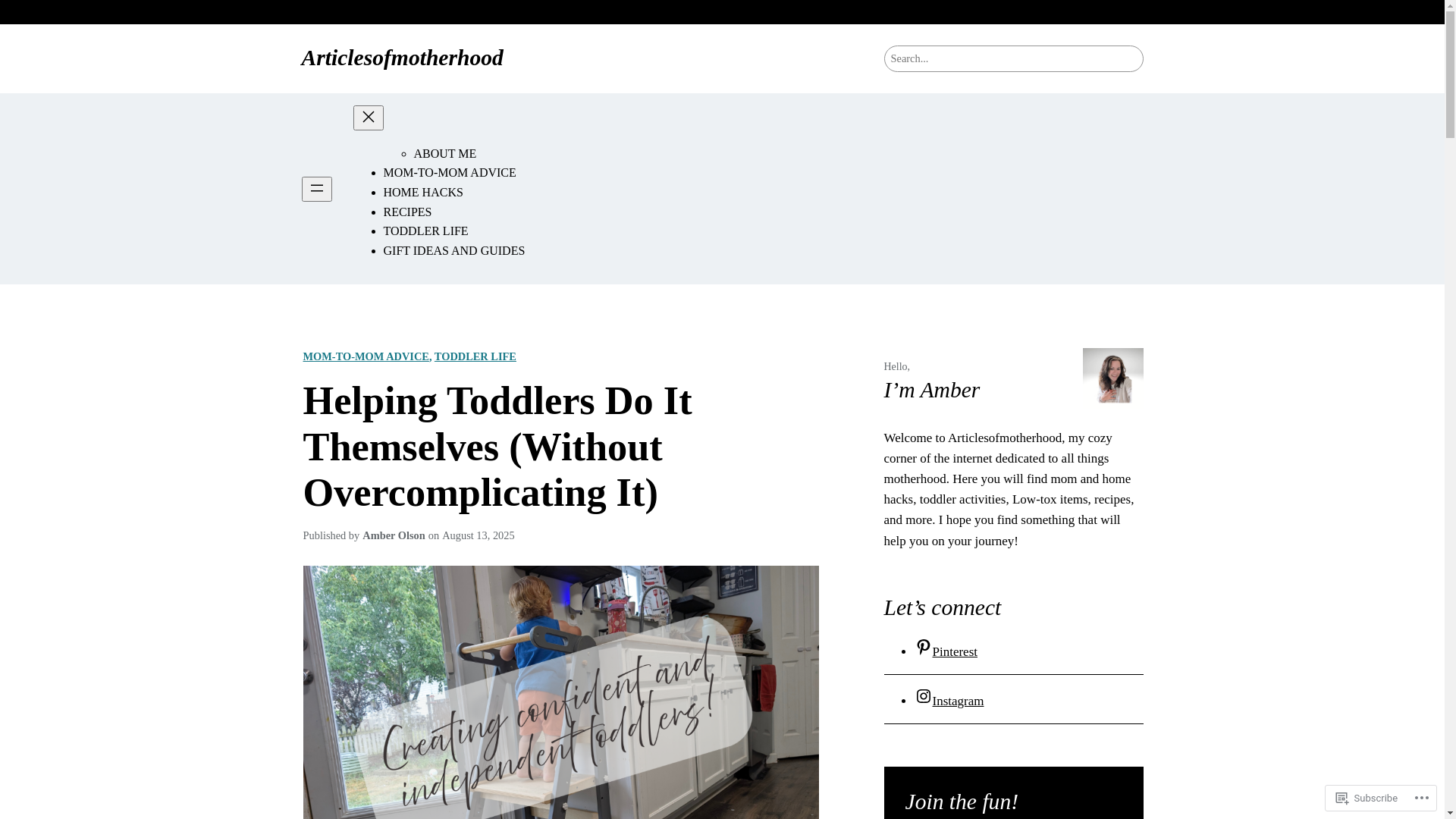 website screenshot of https://articlesofmotherhood.blog/