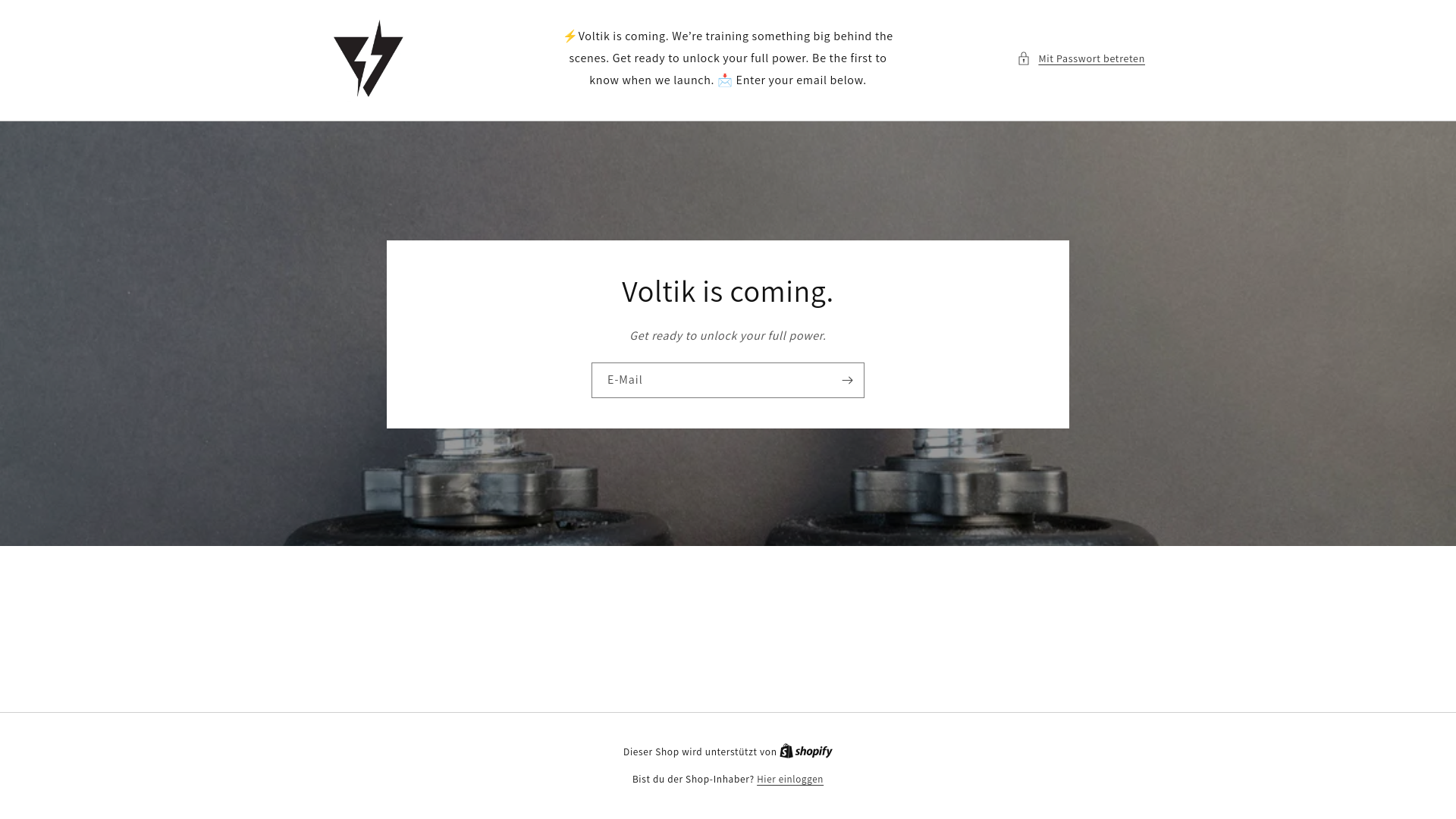 website screenshot of https://voltikwear.com/