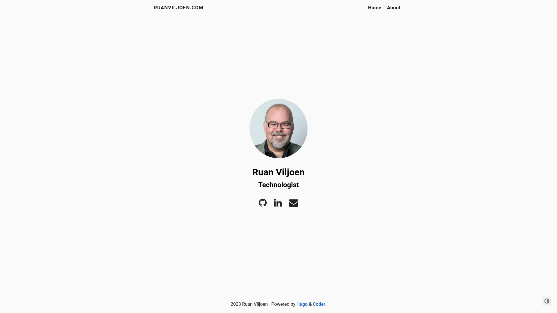 website screenshot of https://ruanviljoen-com.pages.dev/
