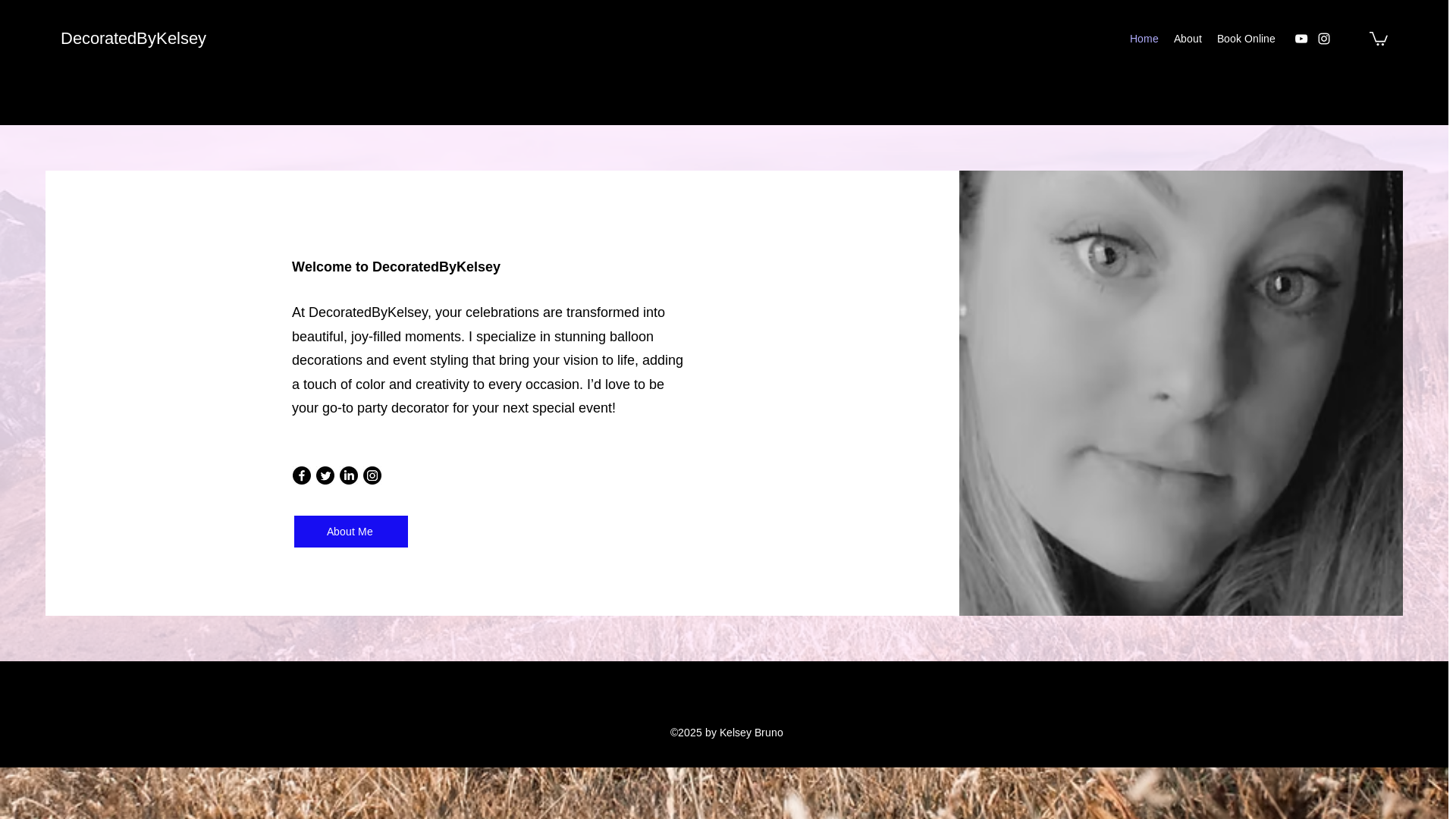 website screenshot of https://decoratedbykelsey.com/