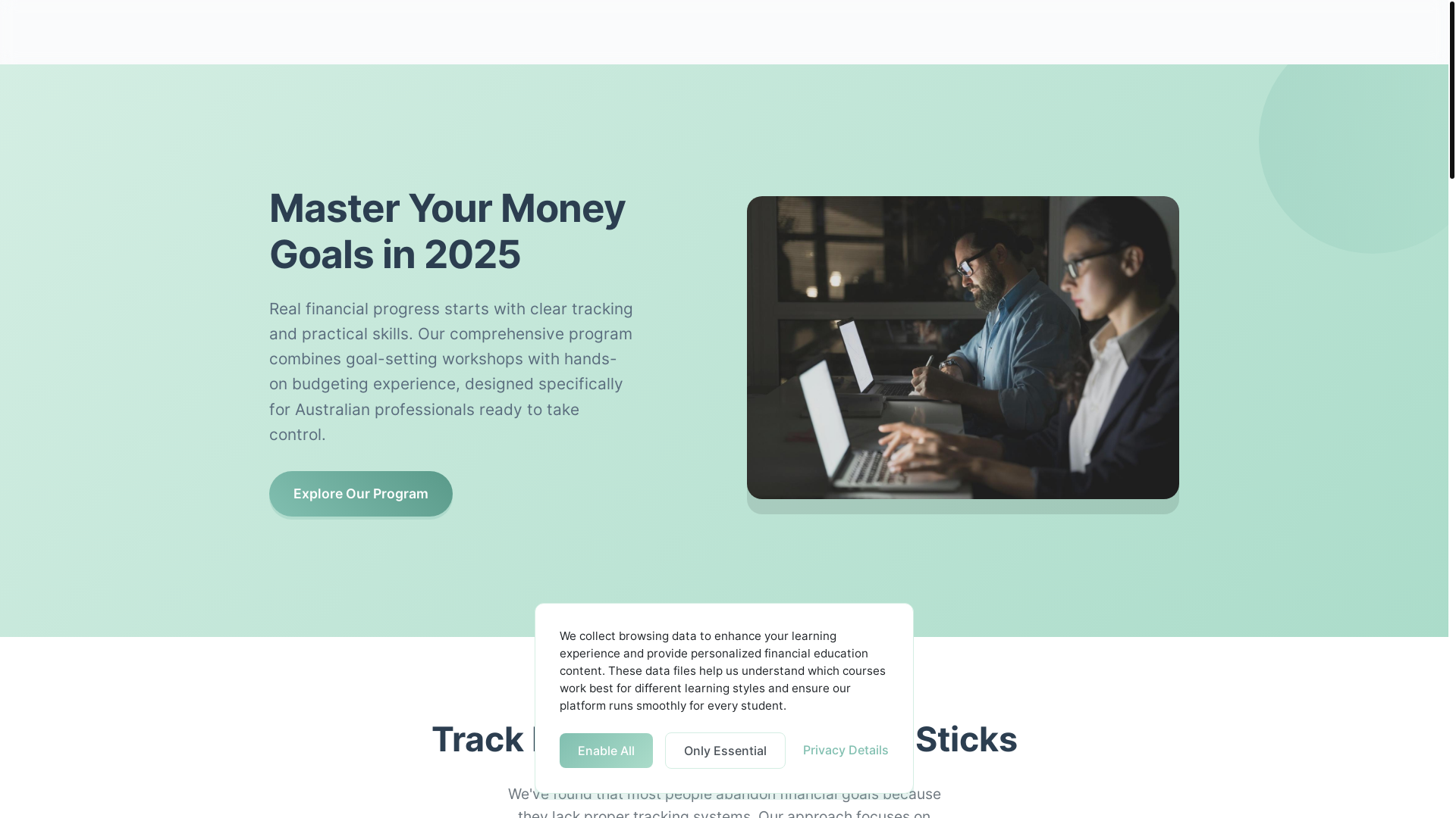 website screenshot of https://mavelythora.com/
