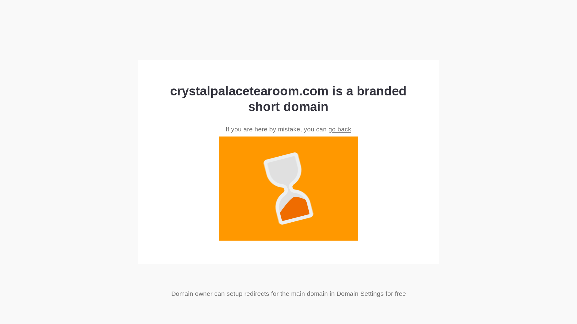 website screenshot of https://crystalpalacetearoom.com/