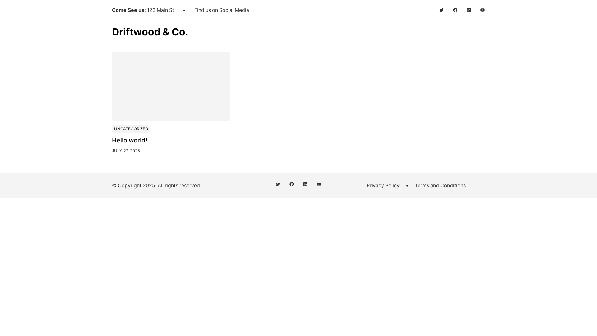 website screenshot of https://thedriftwoodandco.com/