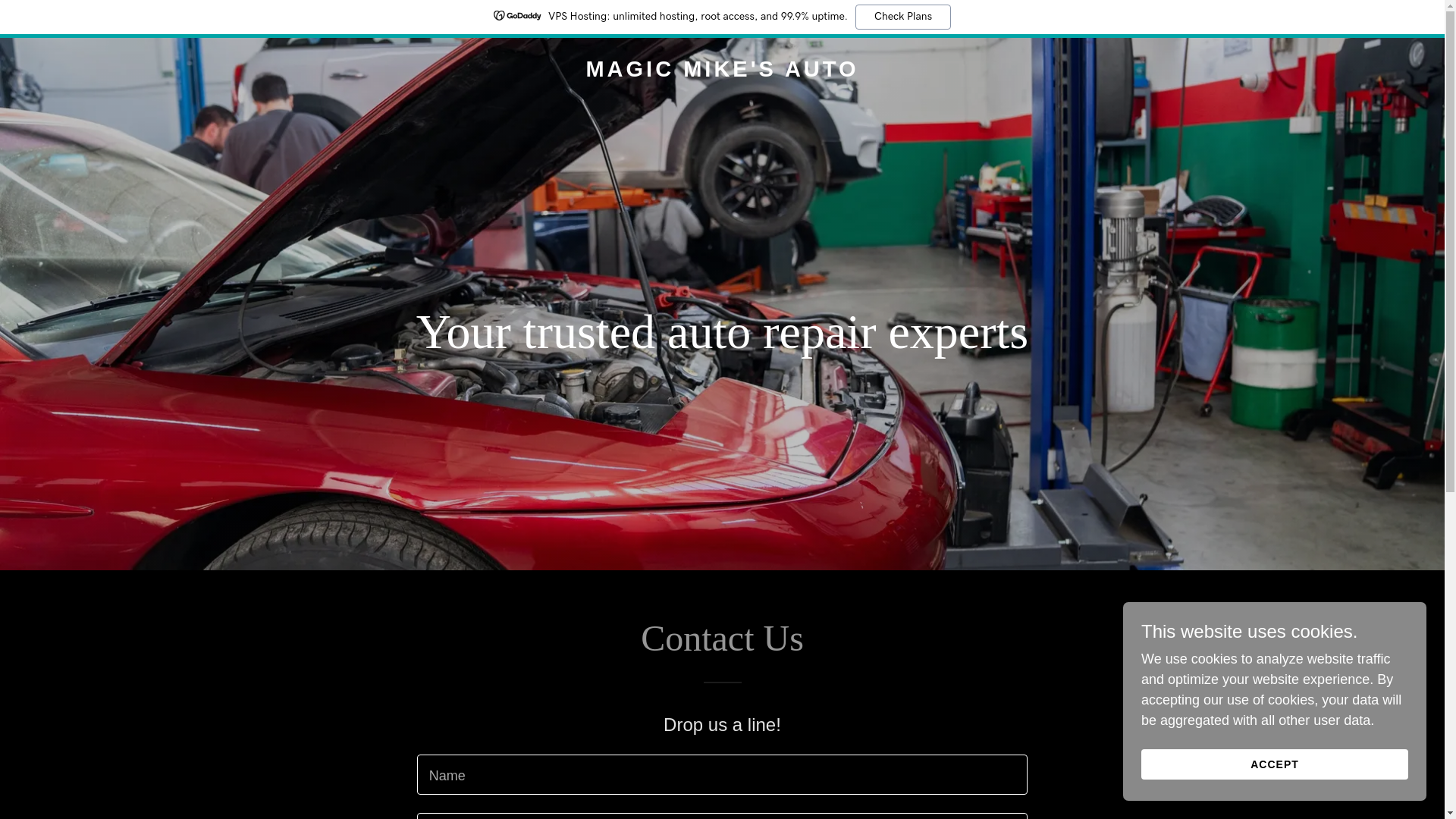website screenshot of https://magicmikesauto.com/
