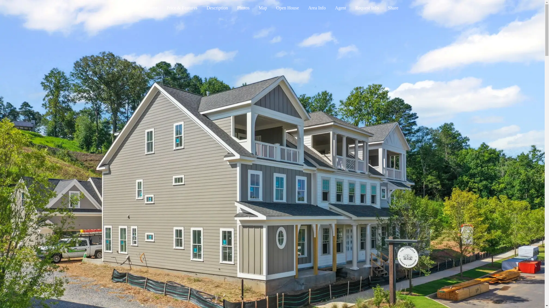 website screenshot of https://heritagefarmerscrossing.com/