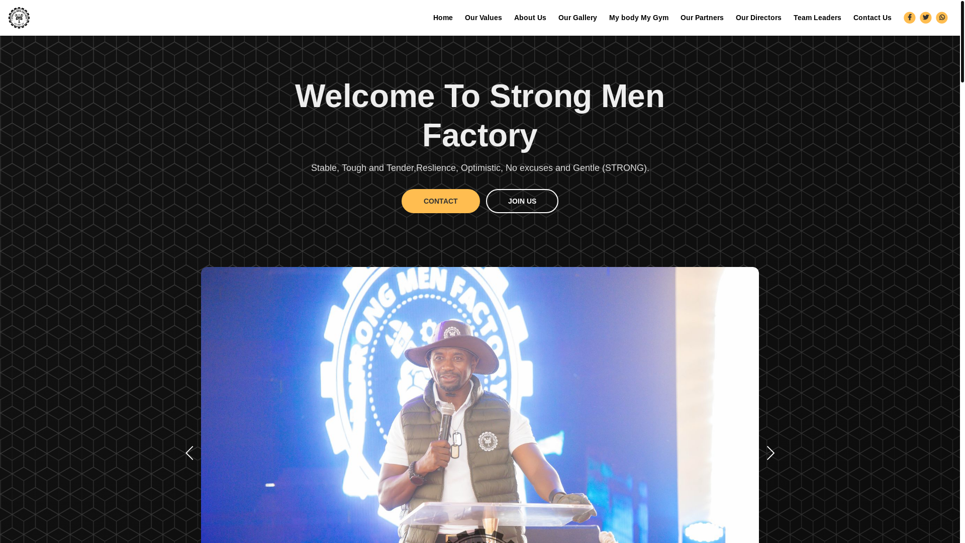 website screenshot of https://strongmenfactory.com/