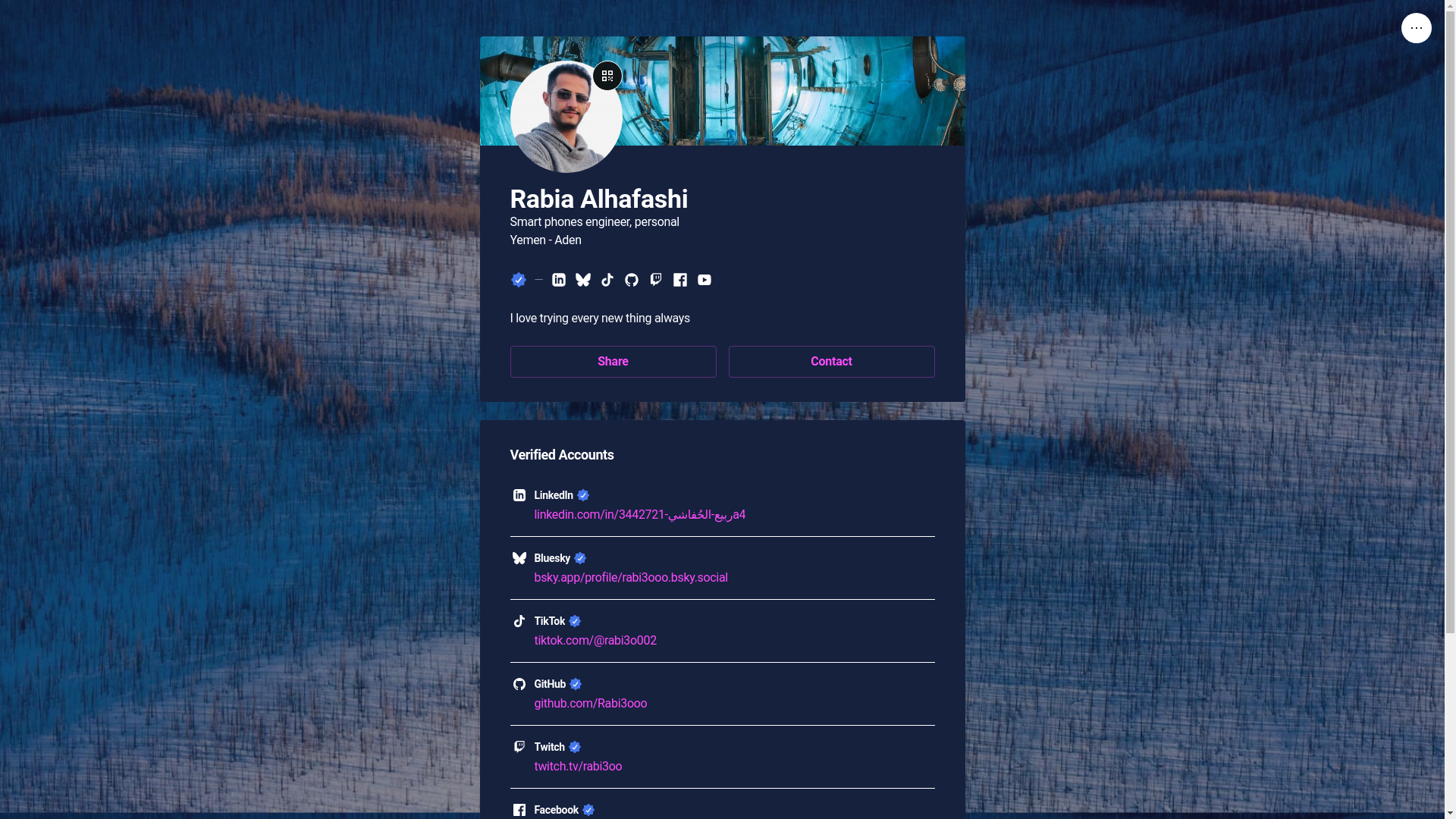 website screenshot of https://rabea-alhofashi.link/