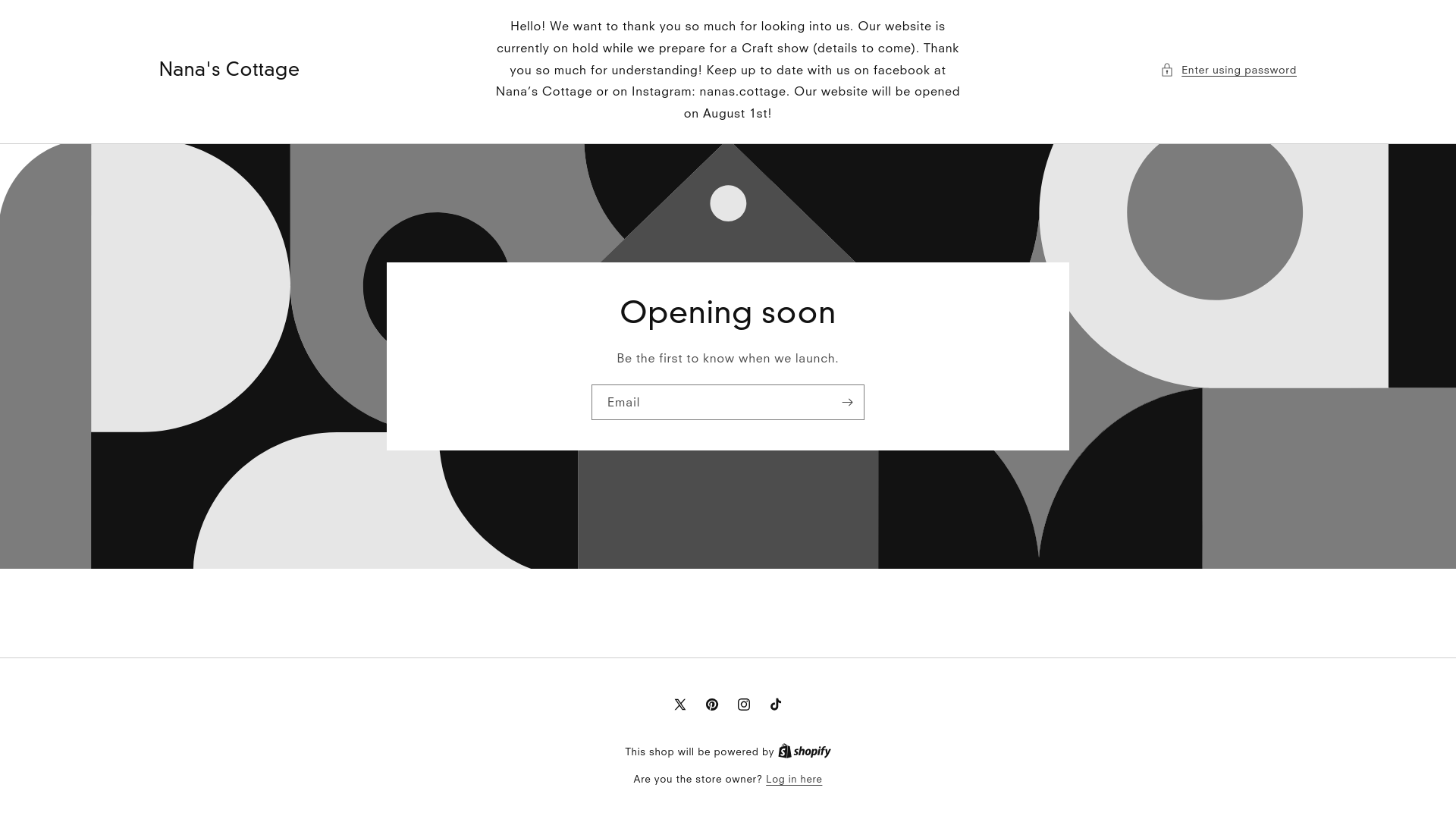 website screenshot of https://nanascottage.shop/