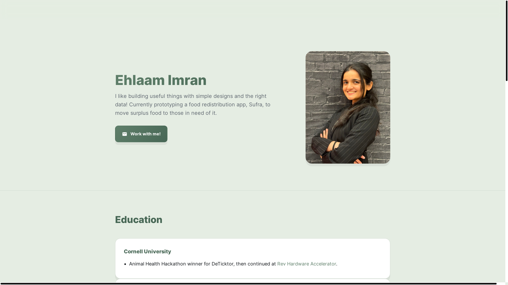 website screenshot of https://ehlaamimran.com/