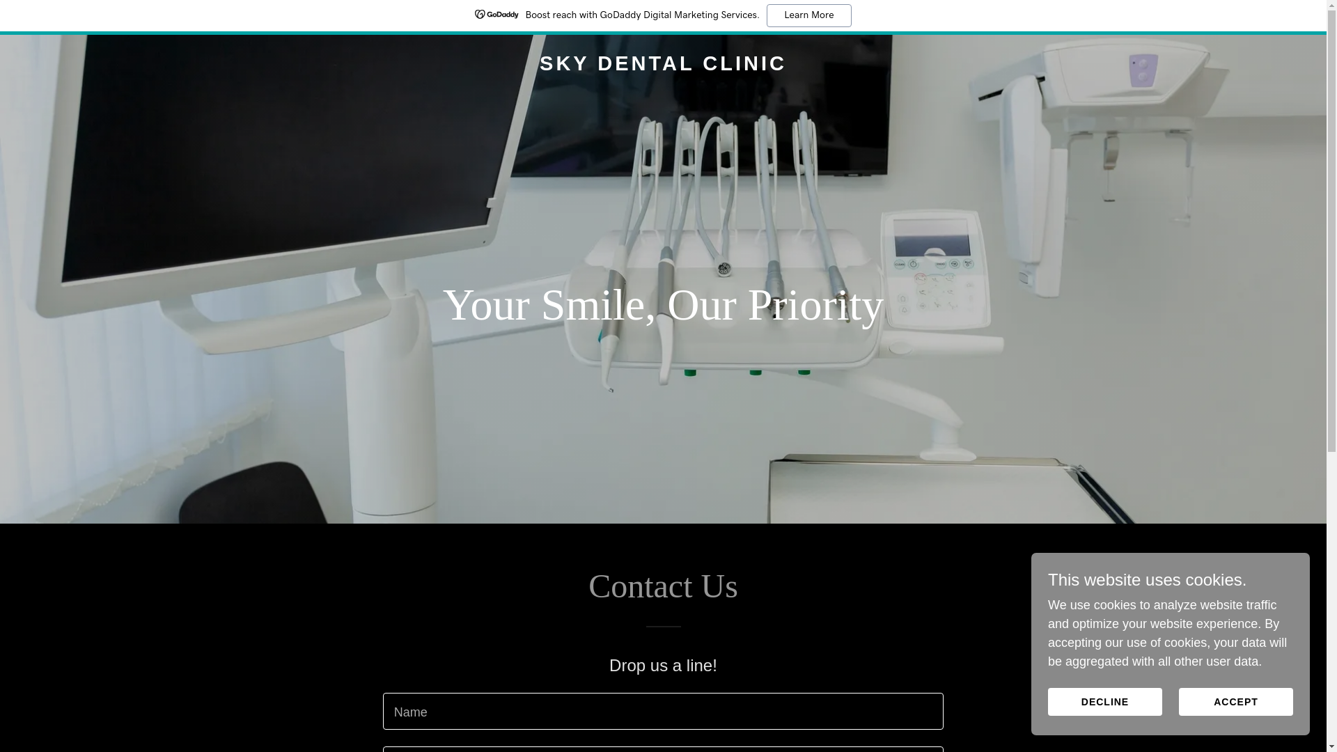 website screenshot of https://contactskydentalclinic.info/